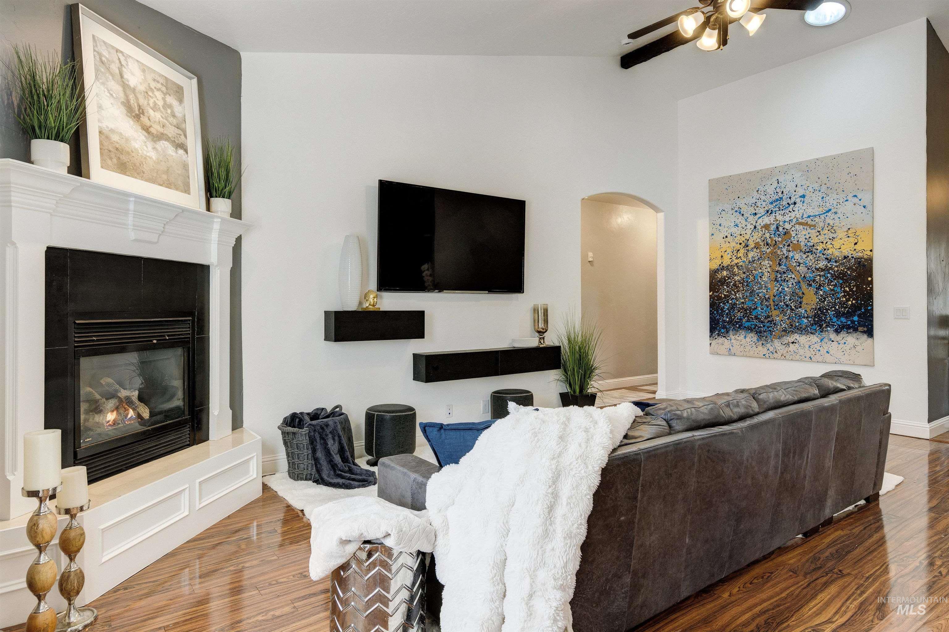 2079 W Marten Creek, Meridian, Idaho 83646, 4 Bedrooms, 2 Bathrooms, Residential For Sale, Price $575,000, 98966610