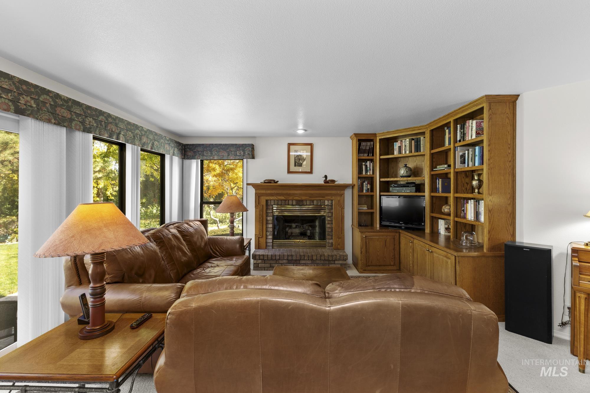 8550 W. Brookview Drive, Boise, Idaho 83709, 4 Bedrooms, 3 Bathrooms, Residential For Sale, Price $769,900, 98966631