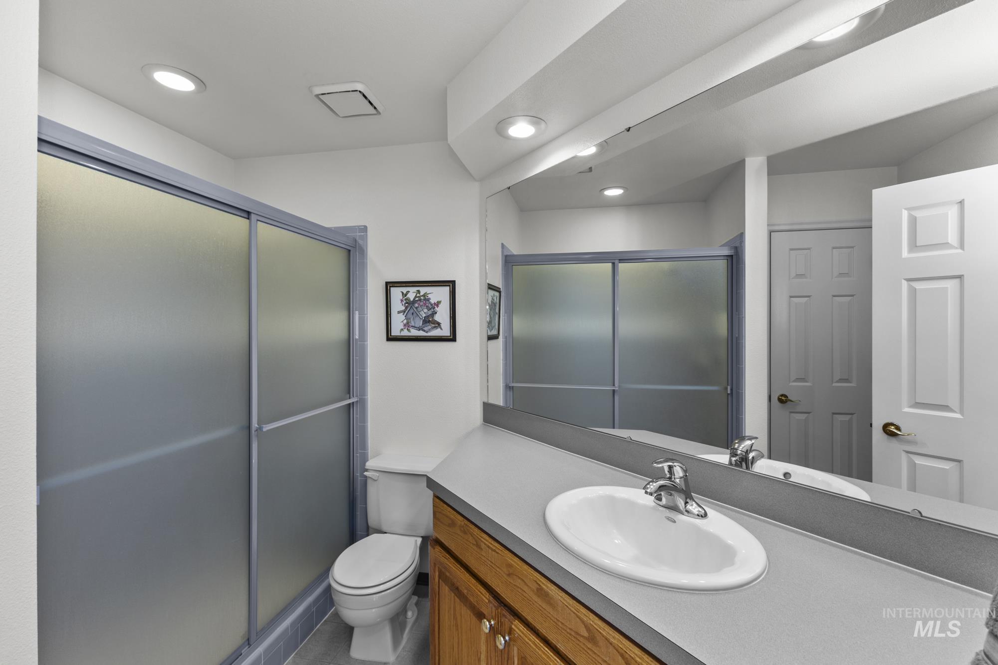 8550 W. Brookview Drive, Boise, Idaho 83709, 4 Bedrooms, 3 Bathrooms, Residential For Sale, Price $769,900, 98966631