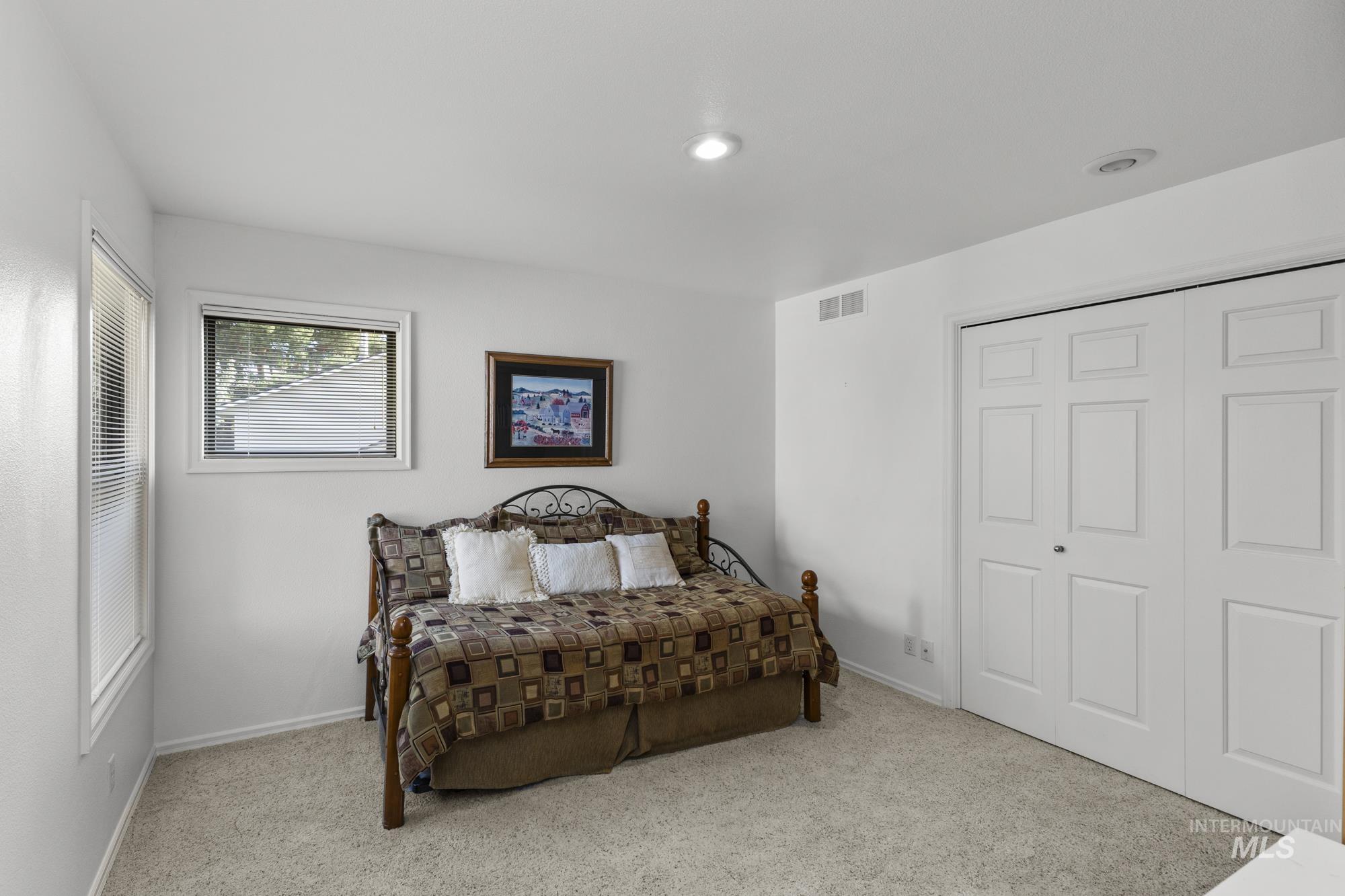 8550 W. Brookview Drive, Boise, Idaho 83709, 4 Bedrooms, 3 Bathrooms, Residential For Sale, Price $769,900, 98966631