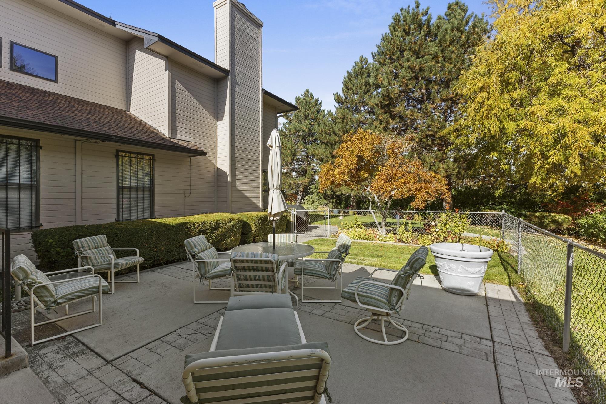 8550 W. Brookview Drive, Boise, Idaho 83709, 4 Bedrooms, 3 Bathrooms, Residential For Sale, Price $769,900, 98966631