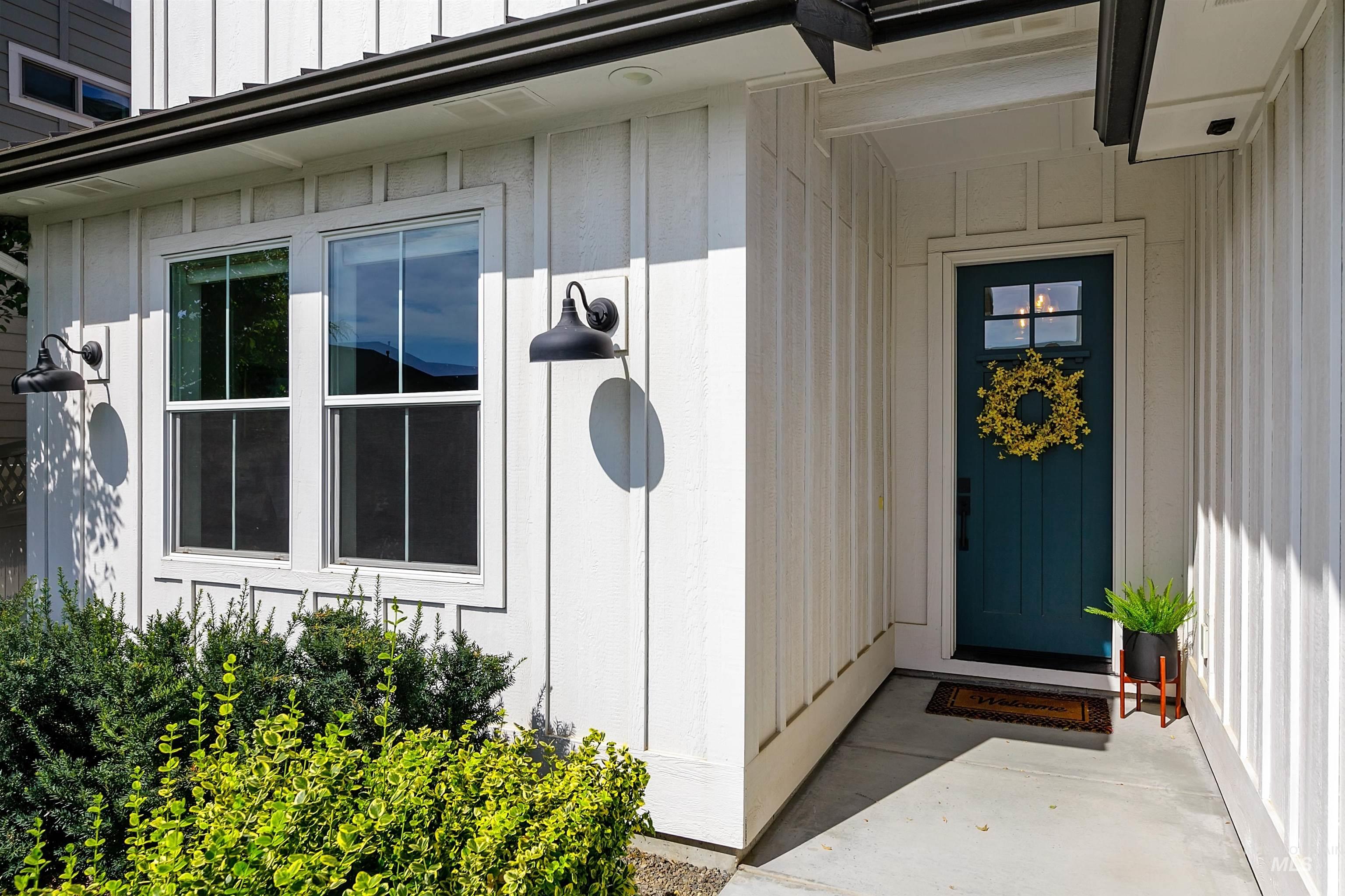 5463 N Exeter Way, Meridian, Idaho 83646, 5 Bedrooms, 2.5 Bathrooms, Residential For Sale, Price $770,000, 98966640