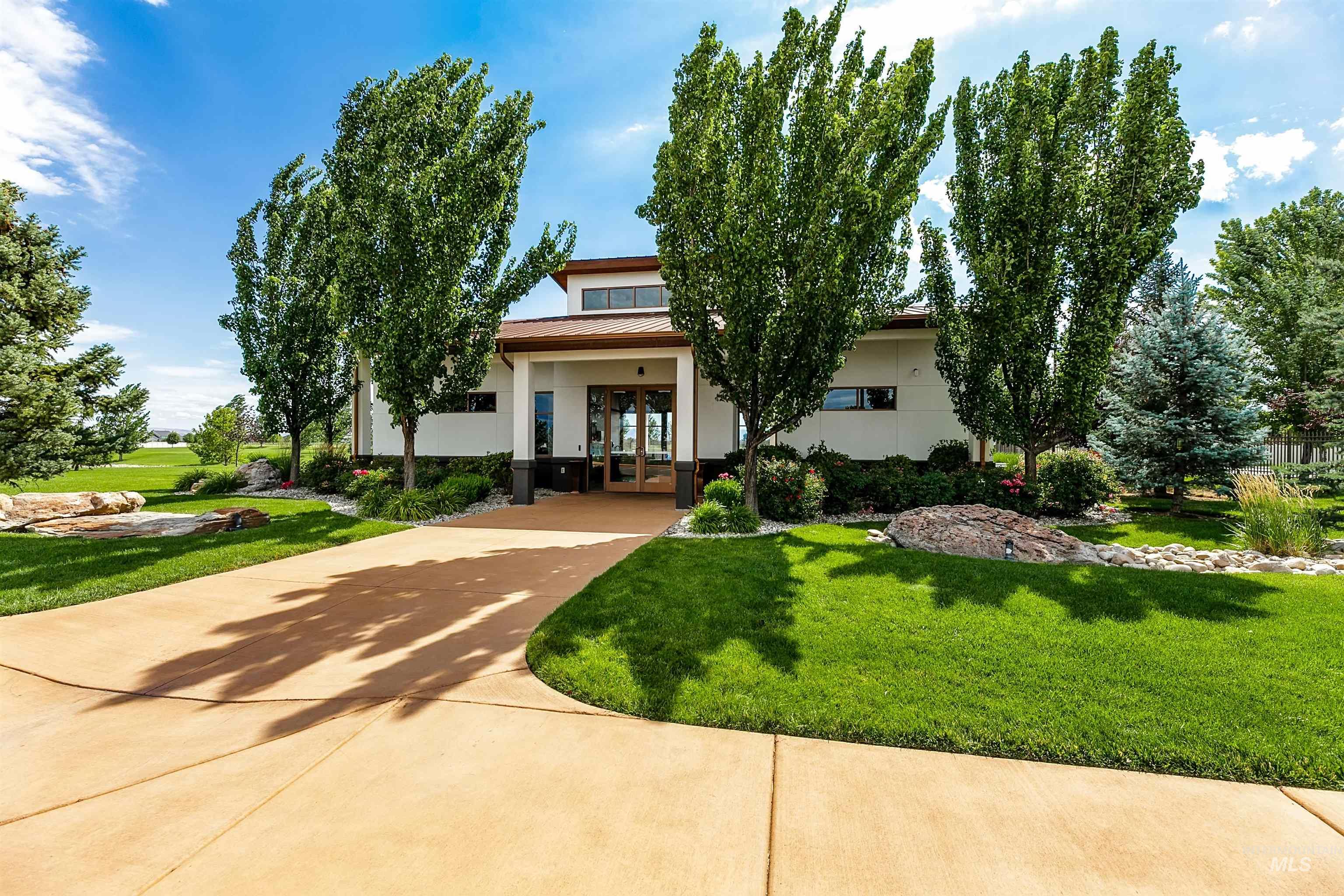 5463 N Exeter Way, Meridian, Idaho 83646, 5 Bedrooms, 2.5 Bathrooms, Residential For Sale, Price $770,000, 98966640