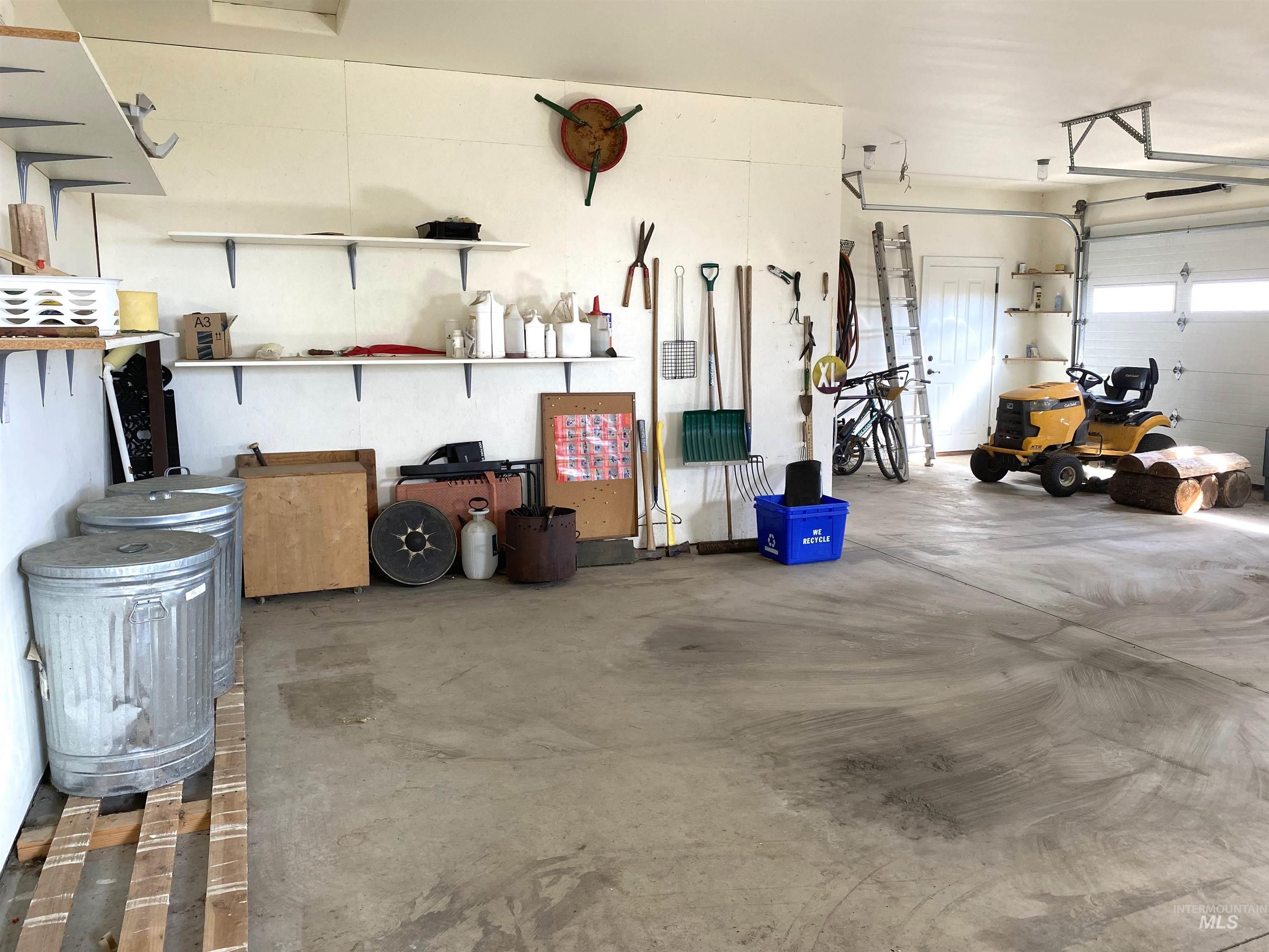 1703 Little Bear Ridge Rd, Troy, Idaho 83871, 3 Bedrooms, 2 Bathrooms, Residential For Sale, Price $900,000, 98966645