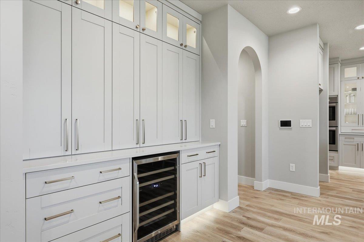 6862 E Chicken Hawk Loop, Nampa, Idaho 83686, 4 Bedrooms, 3.5 Bathrooms, Residential For Sale, Price $989,900, 98966657