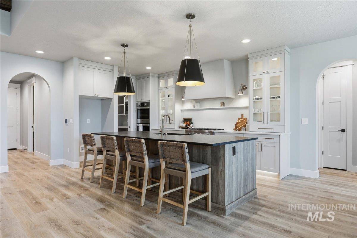 6862 E Chicken Hawk Loop, Nampa, Idaho 83686, 4 Bedrooms, 3.5 Bathrooms, Residential For Sale, Price $989,900, 98966657