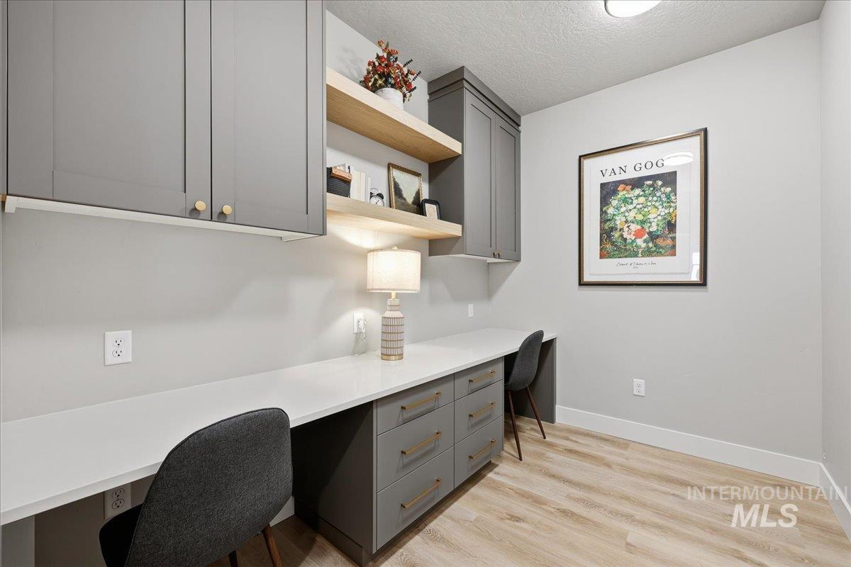 6862 E Chicken Hawk Loop, Nampa, Idaho 83686, 4 Bedrooms, 3.5 Bathrooms, Residential For Sale, Price $989,900, 98966657