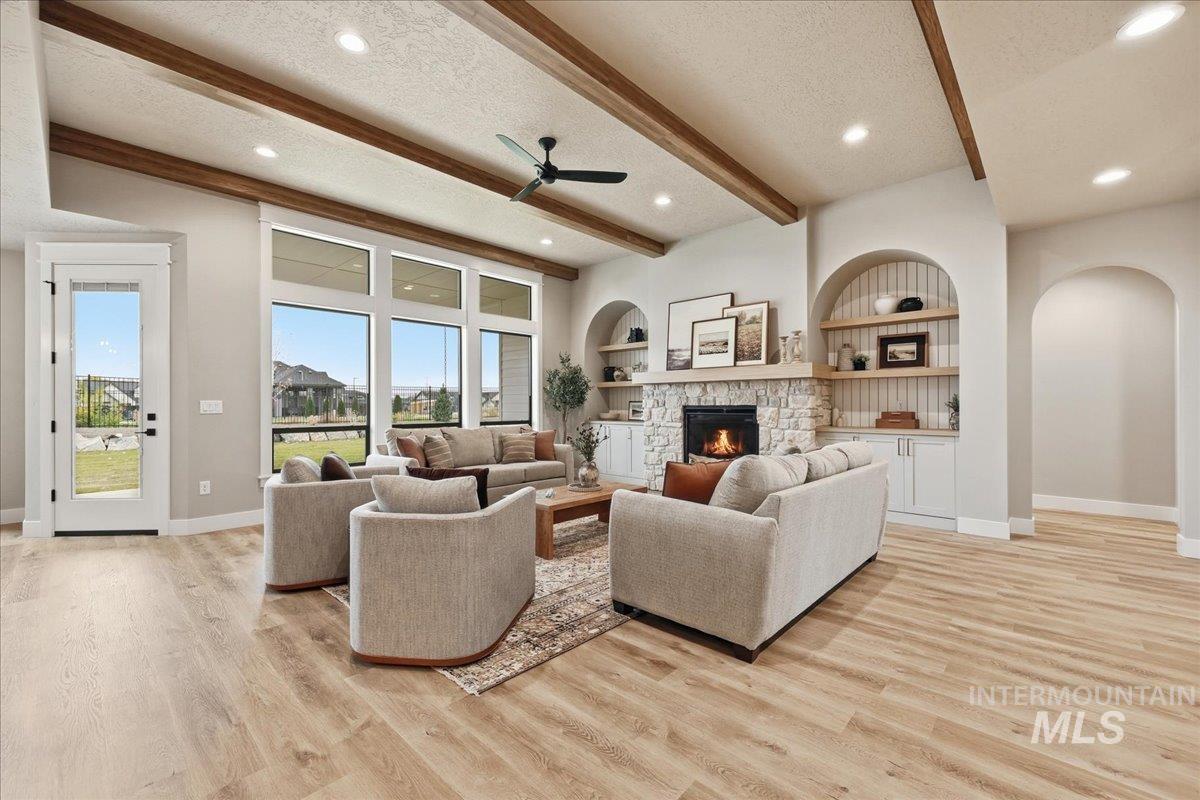 6862 E Chicken Hawk Loop, Nampa, Idaho 83686, 4 Bedrooms, 3.5 Bathrooms, Residential For Sale, Price $989,900, 98966657