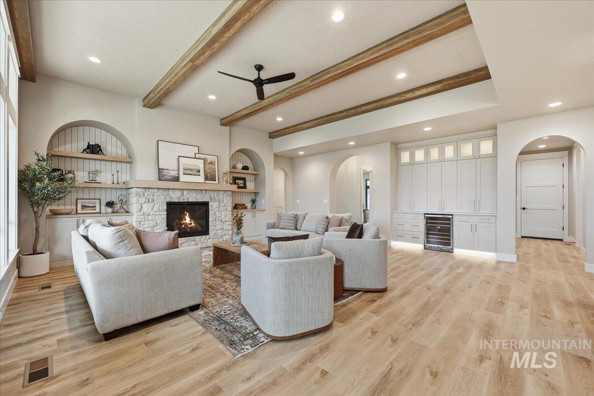 6862 E Chicken Hawk Loop, Nampa, Idaho 83686, 4 Bedrooms, 3.5 Bathrooms, Residential For Sale, Price $989,900, 98966657