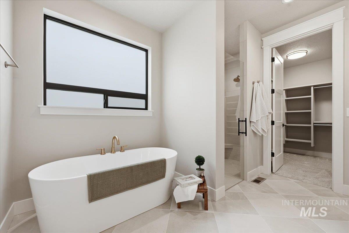 6862 E Chicken Hawk Loop, Nampa, Idaho 83686, 4 Bedrooms, 3.5 Bathrooms, Residential For Sale, Price $989,900, 98966657