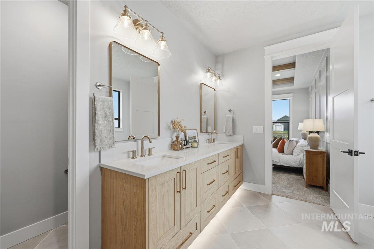 6862 E Chicken Hawk Loop, Nampa, Idaho 83686, 4 Bedrooms, 3.5 Bathrooms, Residential For Sale, Price $989,900, 98966657