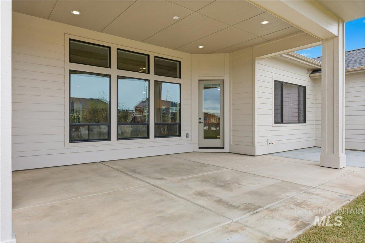 6862 E Chicken Hawk Loop, Nampa, Idaho 83686, 4 Bedrooms, 3.5 Bathrooms, Residential For Sale, Price $989,900, 98966657