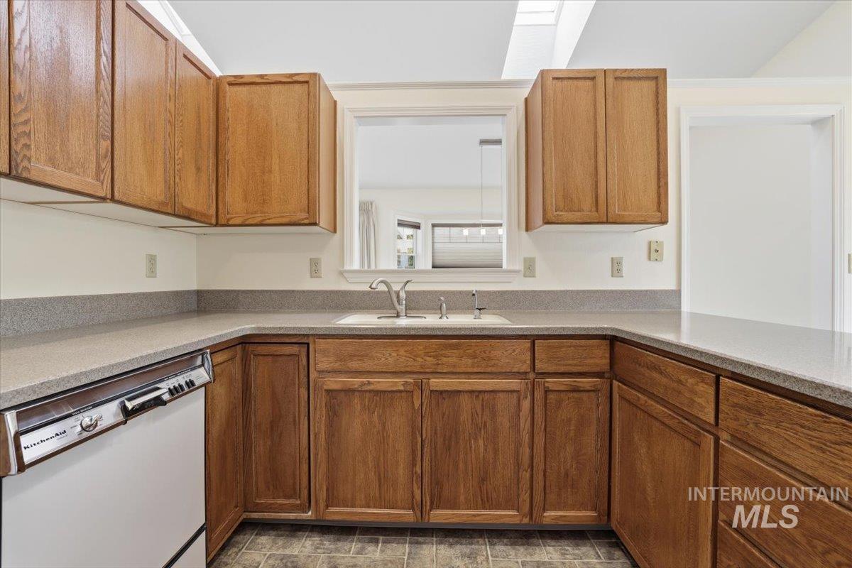 1823 Ray, Caldwell, Idaho 83605, 2 Bedrooms, 2 Bathrooms, Residential For Sale, Price $365,000, 98966660