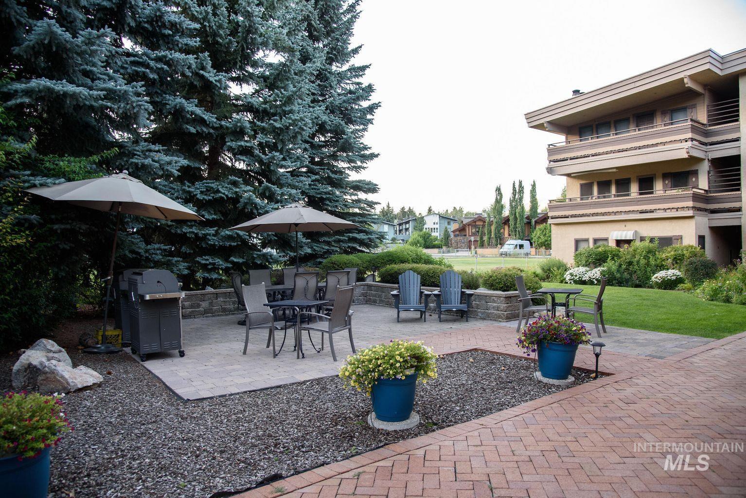 View of patio with area for grilling