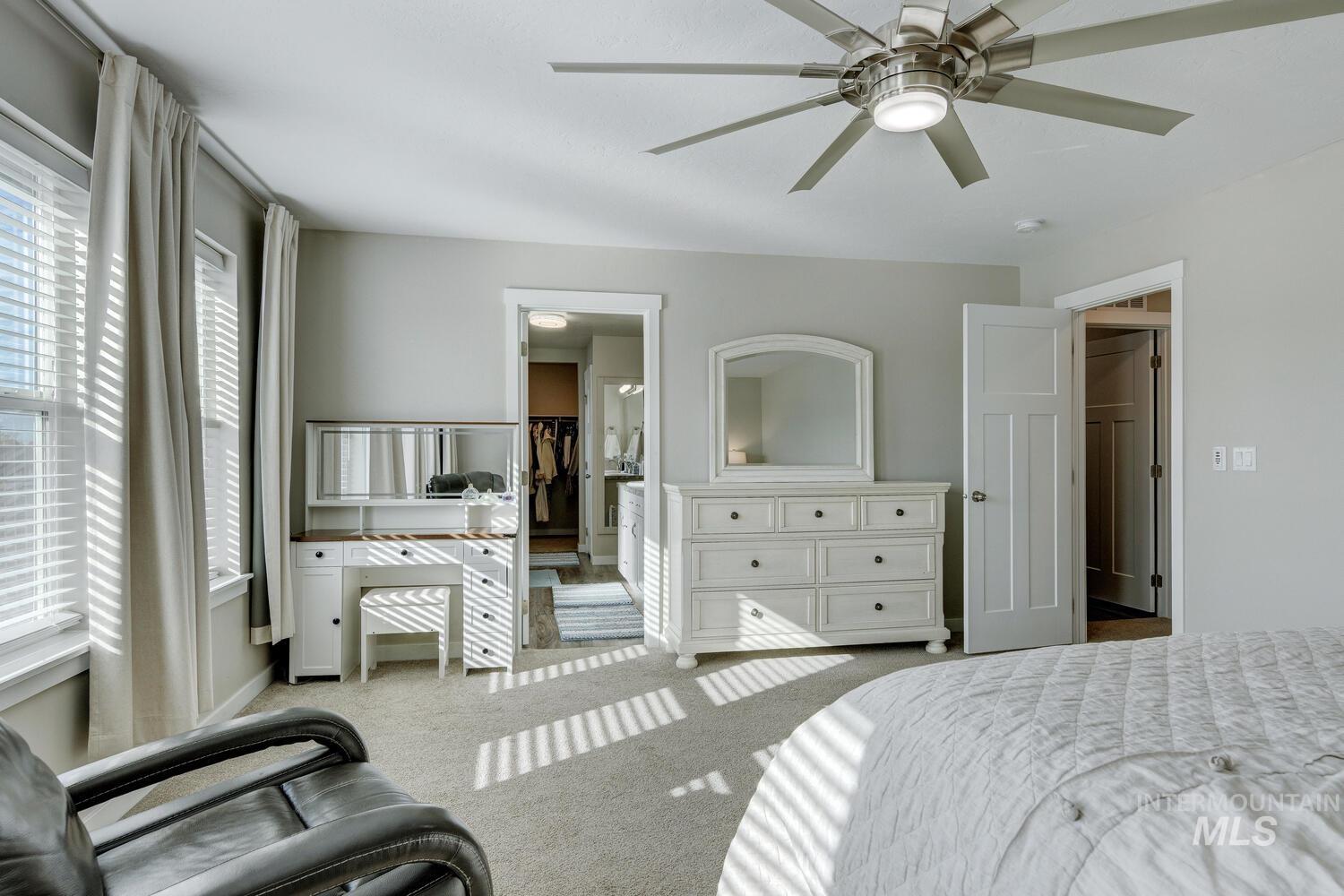 10385 Elgin Ridge St., Nampa, Idaho 83687, 5 Bedrooms, 4 Bathrooms, Residential For Sale, Price $599,900, 98966673