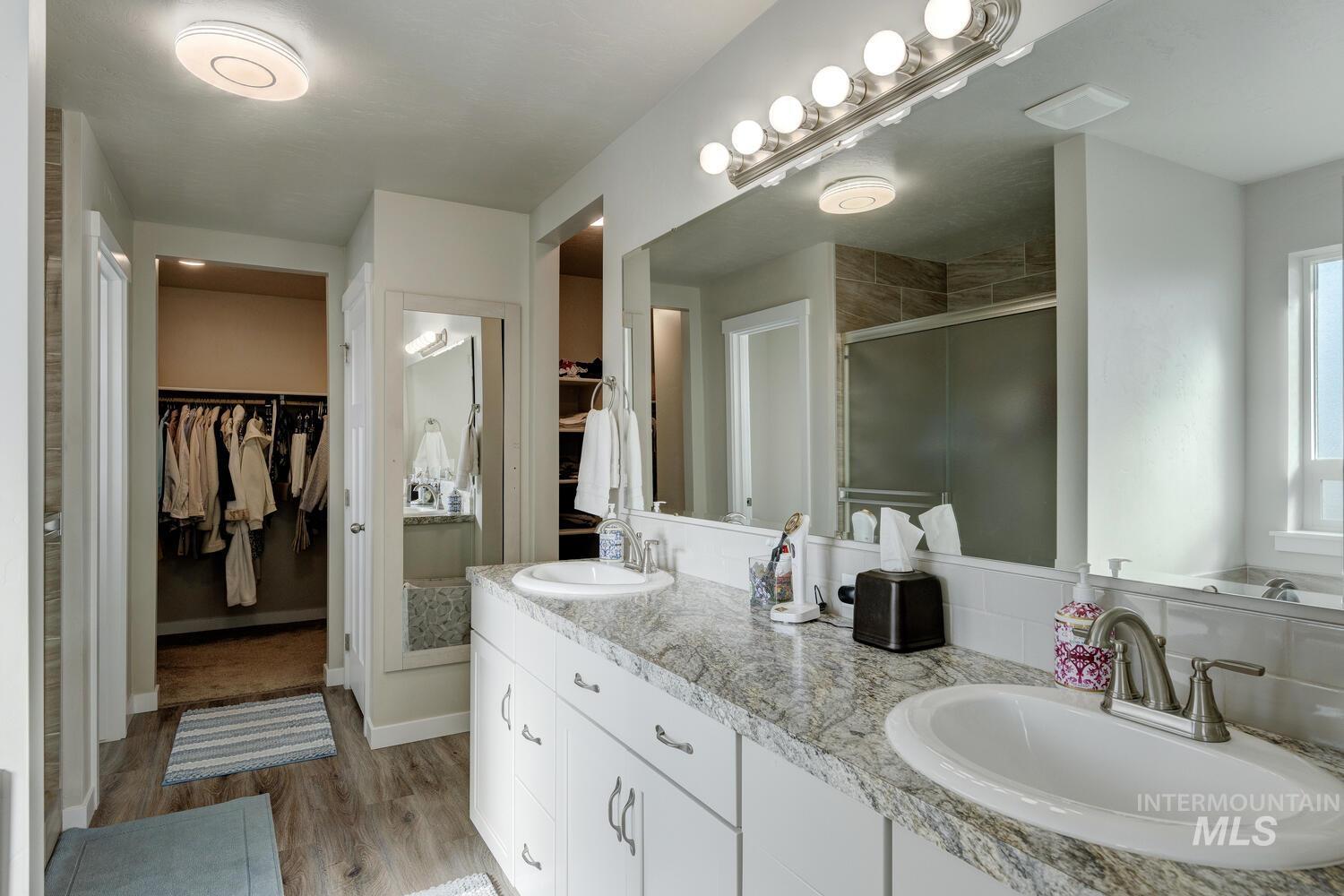 10385 Elgin Ridge St., Nampa, Idaho 83687, 5 Bedrooms, 4 Bathrooms, Residential For Sale, Price $599,900, 98966673