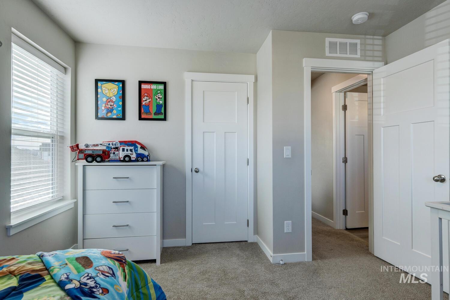 10385 Elgin Ridge St., Nampa, Idaho 83687, 5 Bedrooms, 4 Bathrooms, Residential For Sale, Price $599,900, 98966673