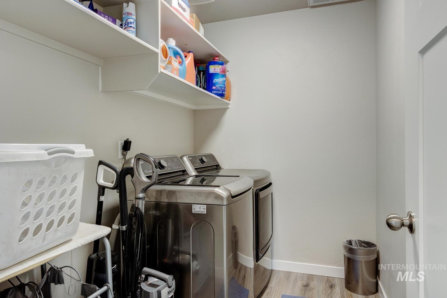 10385 Elgin Ridge St., Nampa, Idaho 83687, 5 Bedrooms, 4 Bathrooms, Residential For Sale, Price $599,900, 98966673