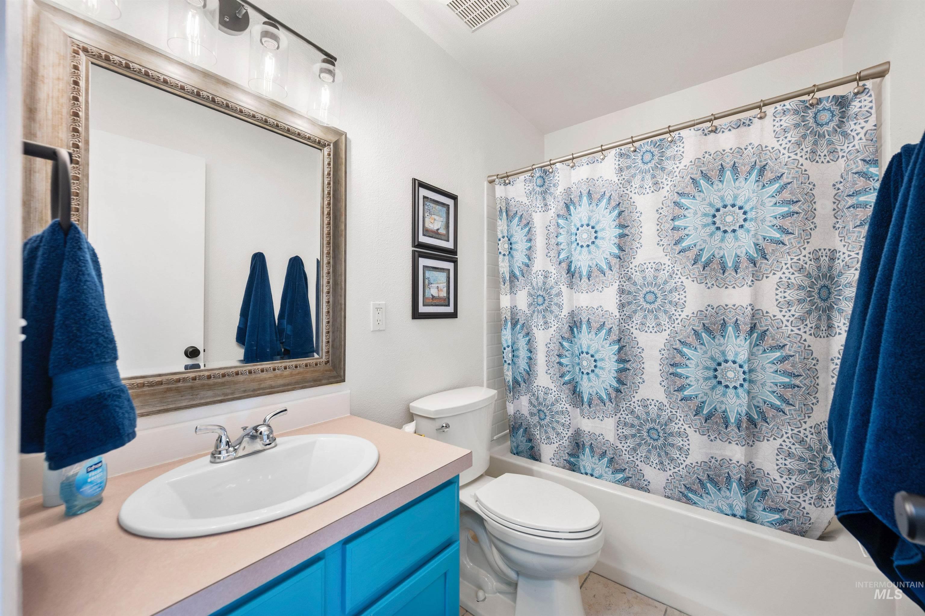 6248 N Prescott Avenue, Boise, Idaho 83714, 3 Bedrooms, 2 Bathrooms, Residential For Sale, Price $449,000, 98966679