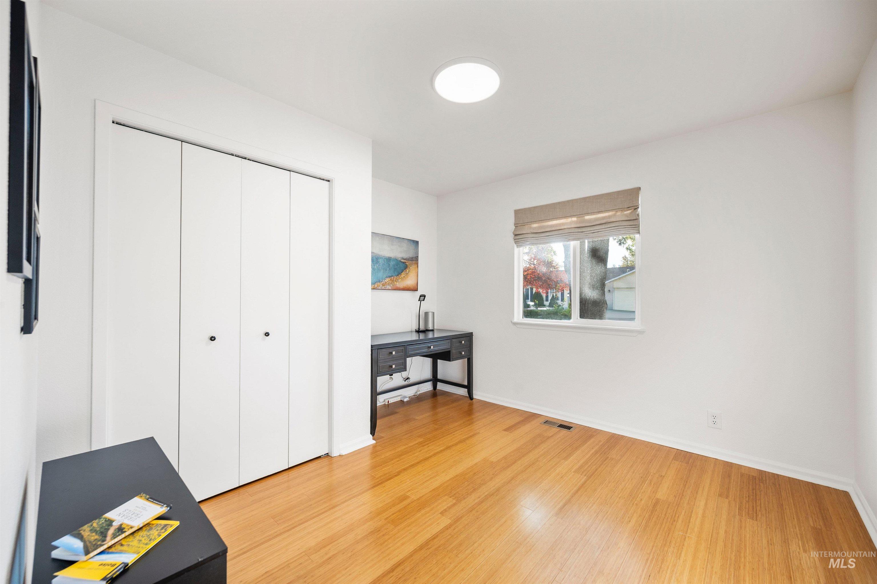 6248 N Prescott Avenue, Boise, Idaho 83714, 3 Bedrooms, 2 Bathrooms, Residential For Sale, Price $449,000, 98966679