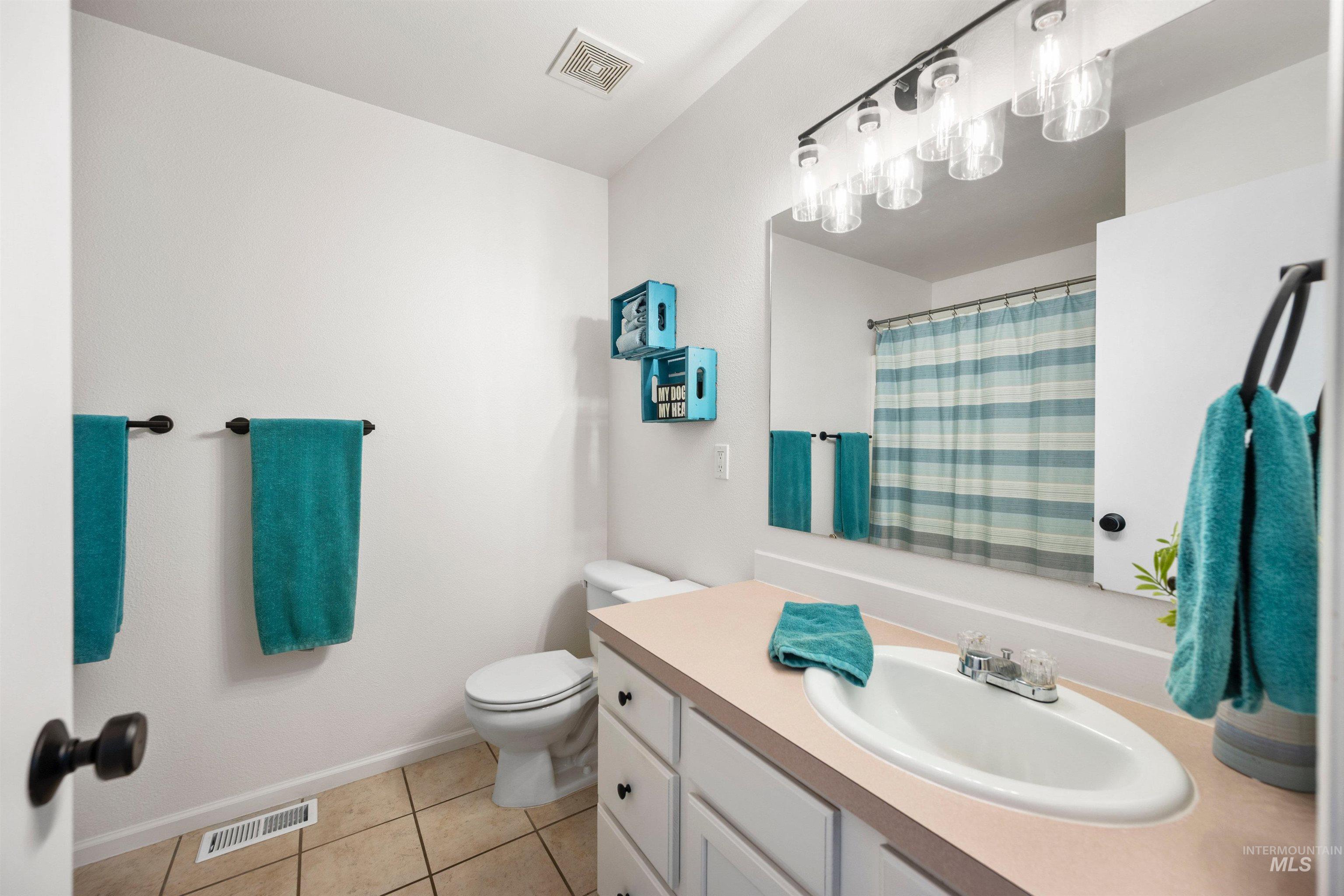 6248 N Prescott Avenue, Boise, Idaho 83714, 3 Bedrooms, 2 Bathrooms, Residential For Sale, Price $449,000, 98966679