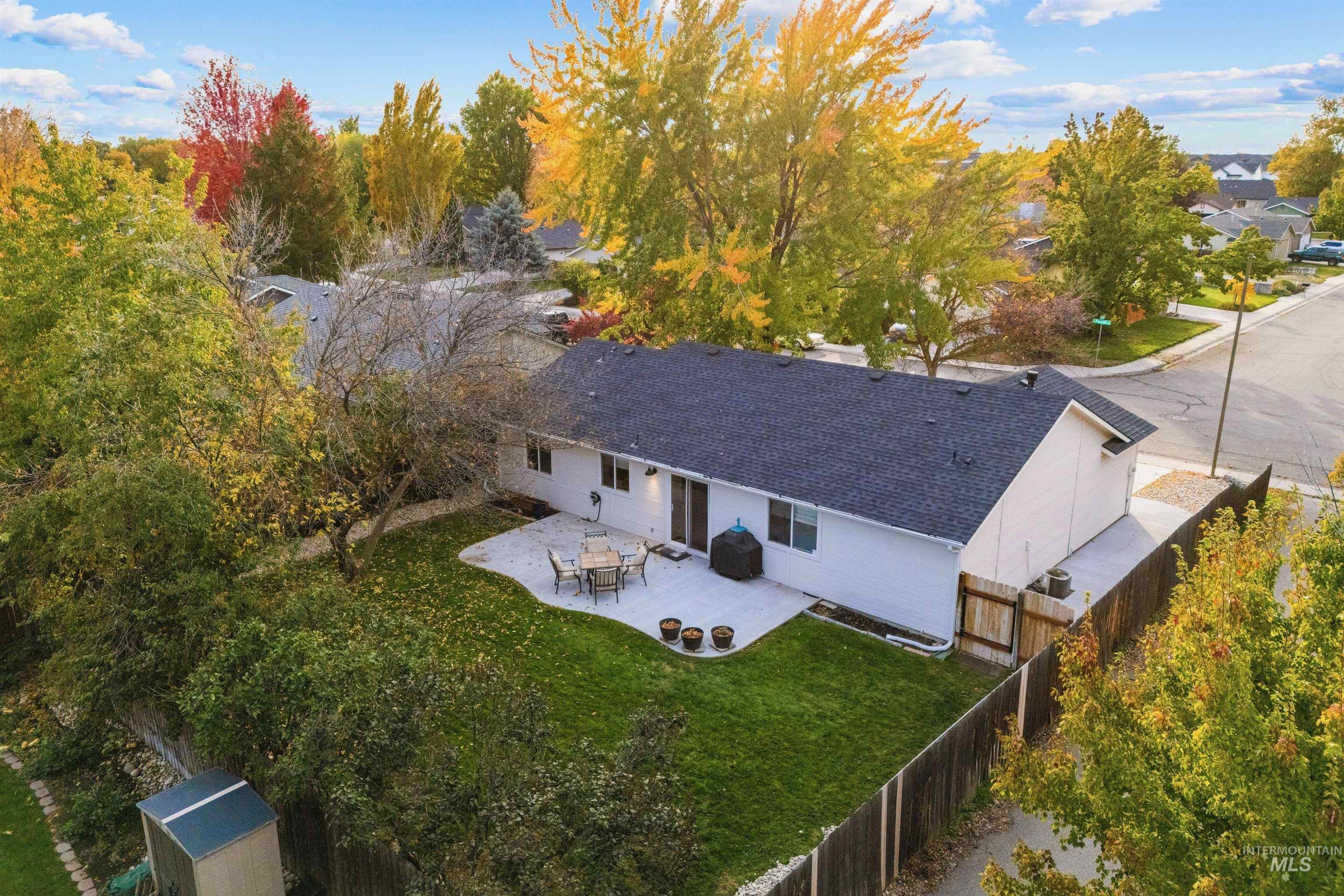 6248 N Prescott Avenue, Boise, Idaho 83714, 3 Bedrooms, 2 Bathrooms, Residential For Sale, Price $449,000, 98966679
