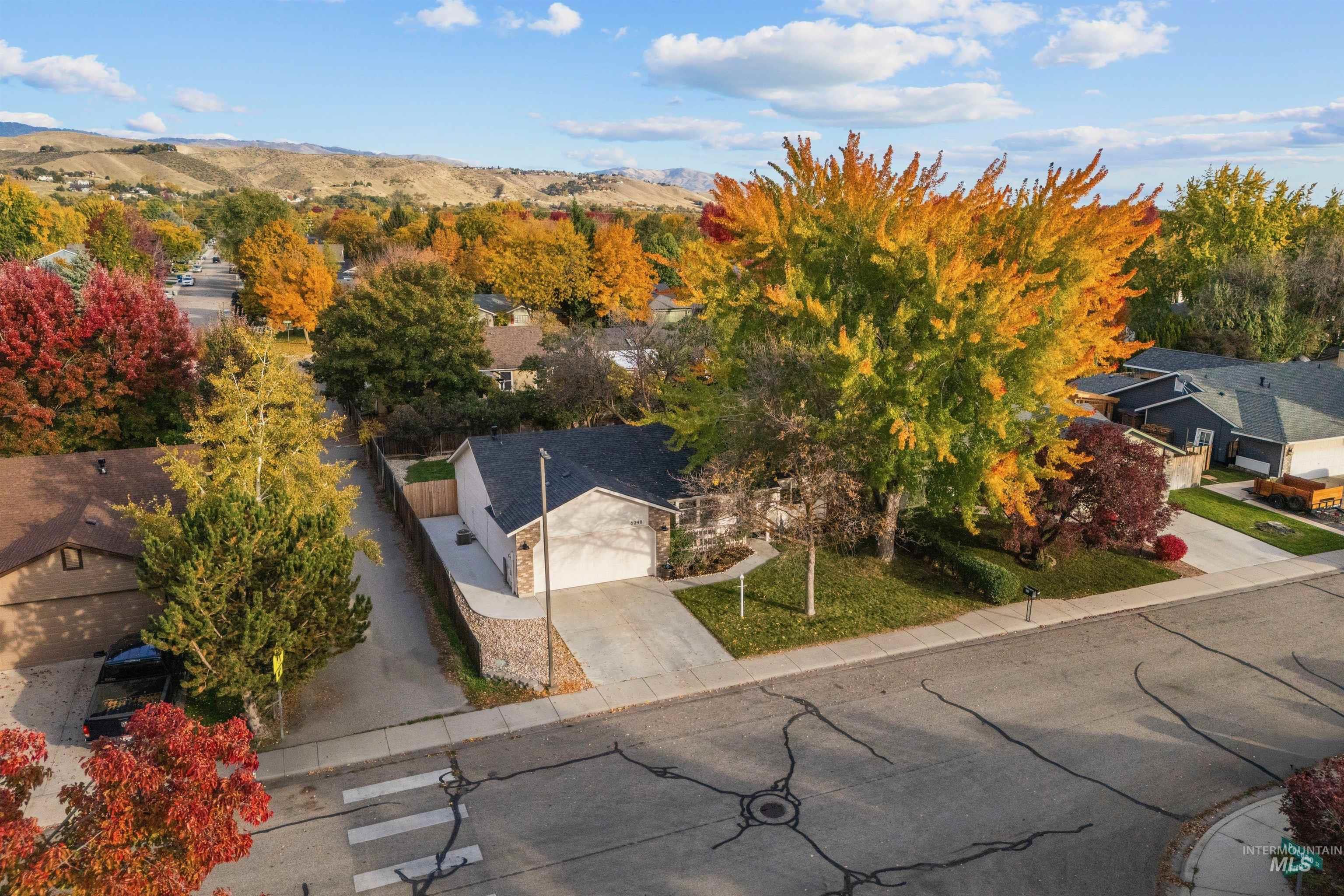 6248 N Prescott Avenue, Boise, Idaho 83714, 3 Bedrooms, 2 Bathrooms, Residential For Sale, Price $449,000, 98966679