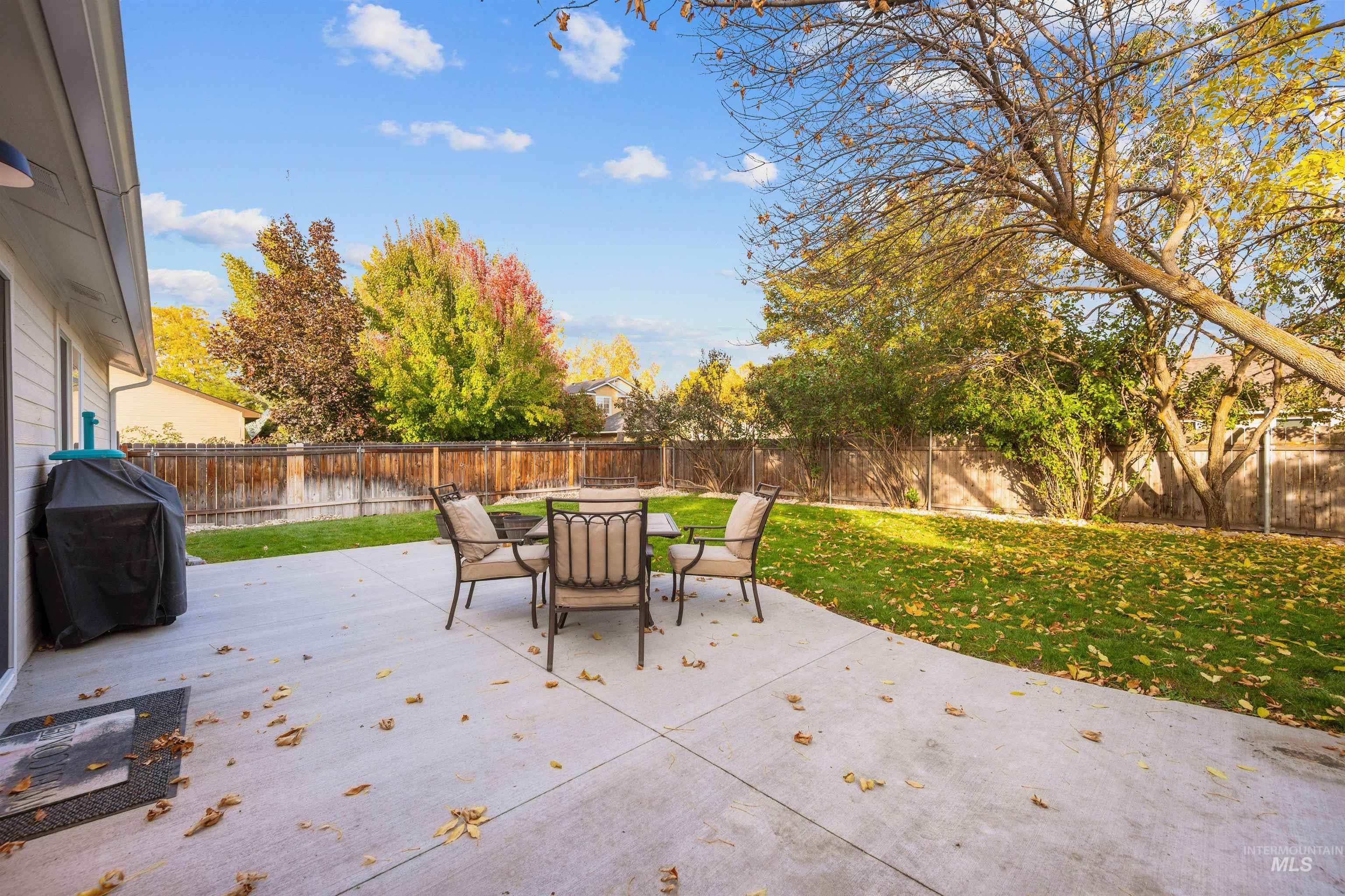 6248 N Prescott Avenue, Boise, Idaho 83714, 3 Bedrooms, 2 Bathrooms, Residential For Sale, Price $449,000, 98966679