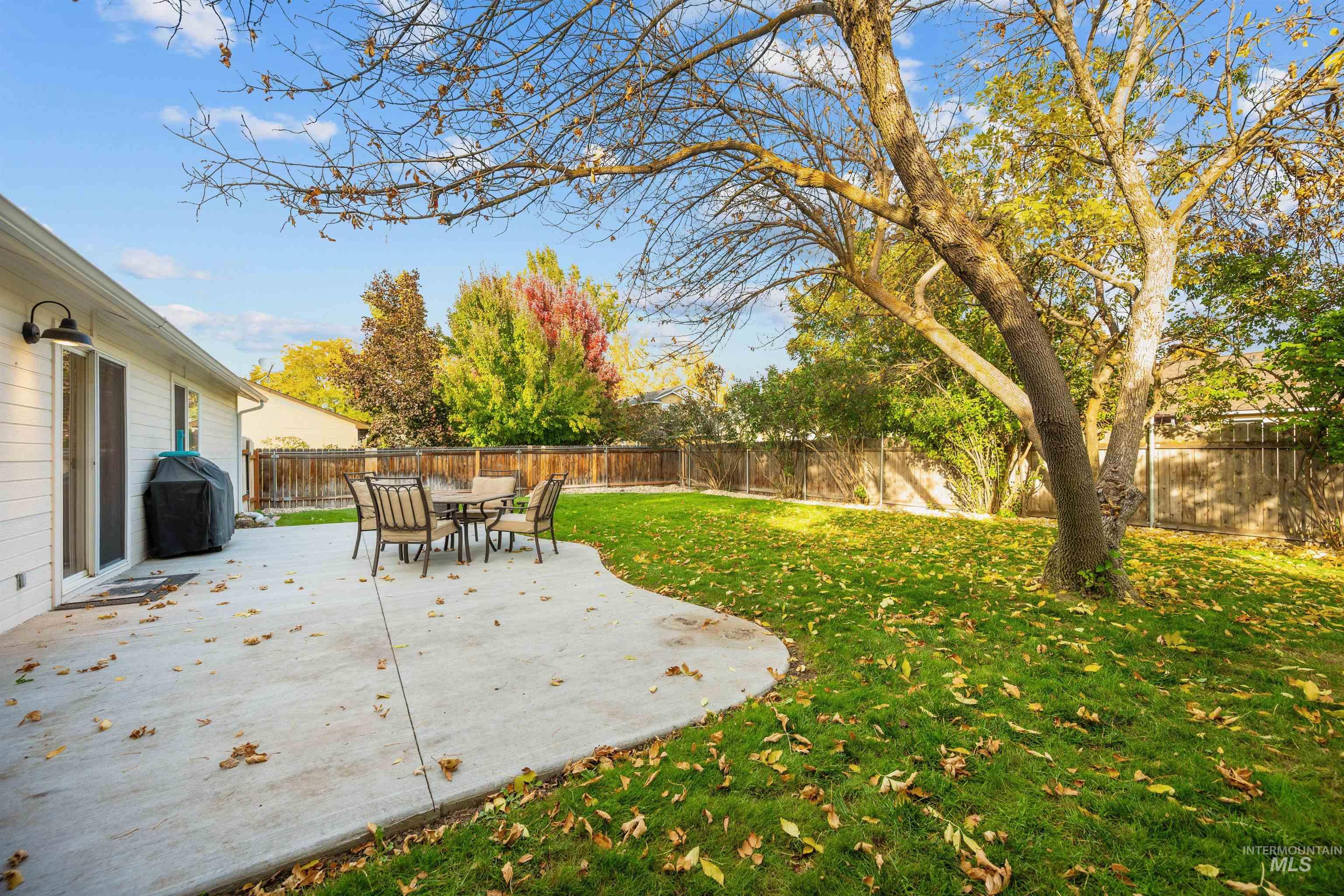 6248 N Prescott Avenue, Boise, Idaho 83714, 3 Bedrooms, 2 Bathrooms, Residential For Sale, Price $449,000, 98966679