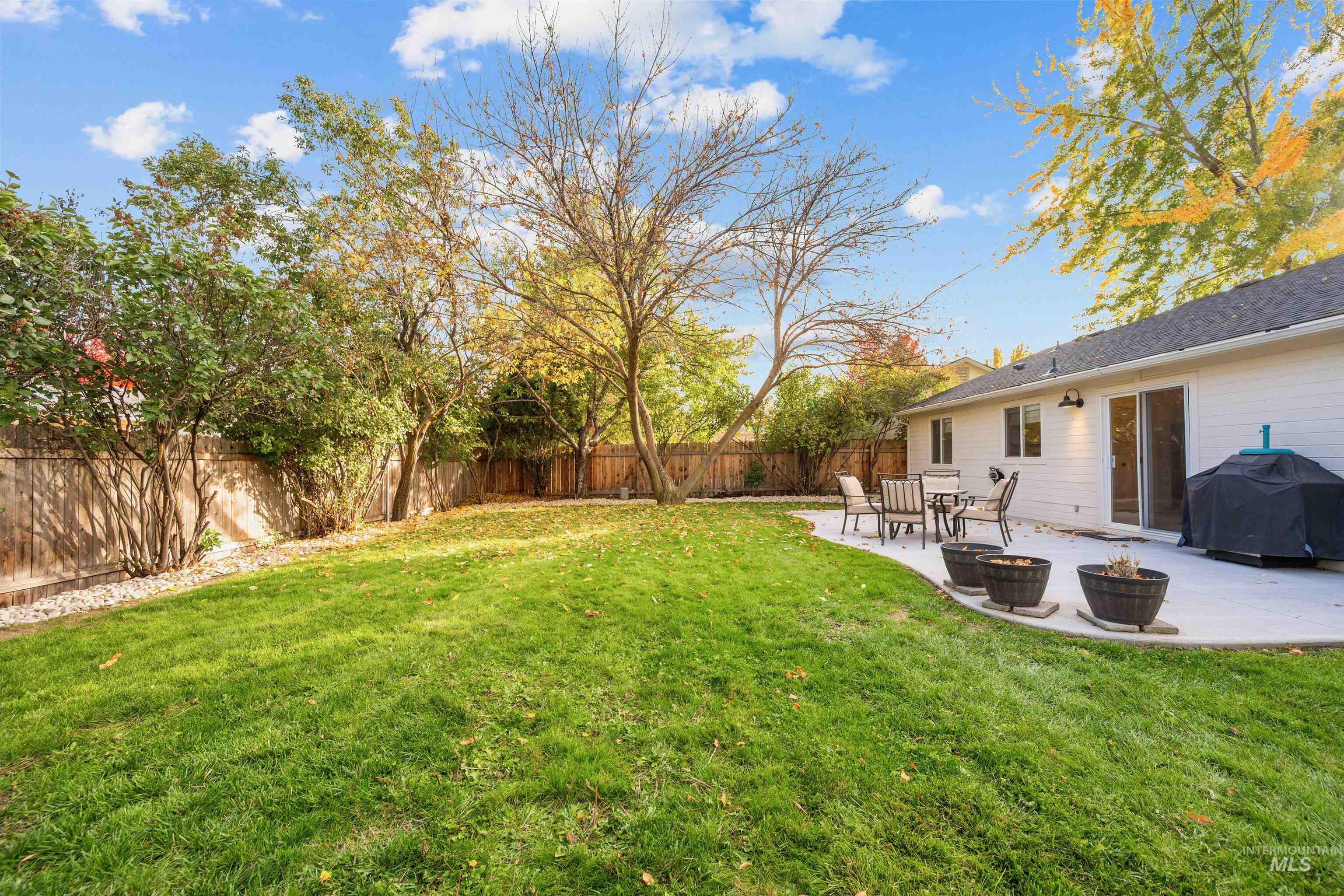 6248 N Prescott Avenue, Boise, Idaho 83714, 3 Bedrooms, 2 Bathrooms, Residential For Sale, Price $449,000, 98966679