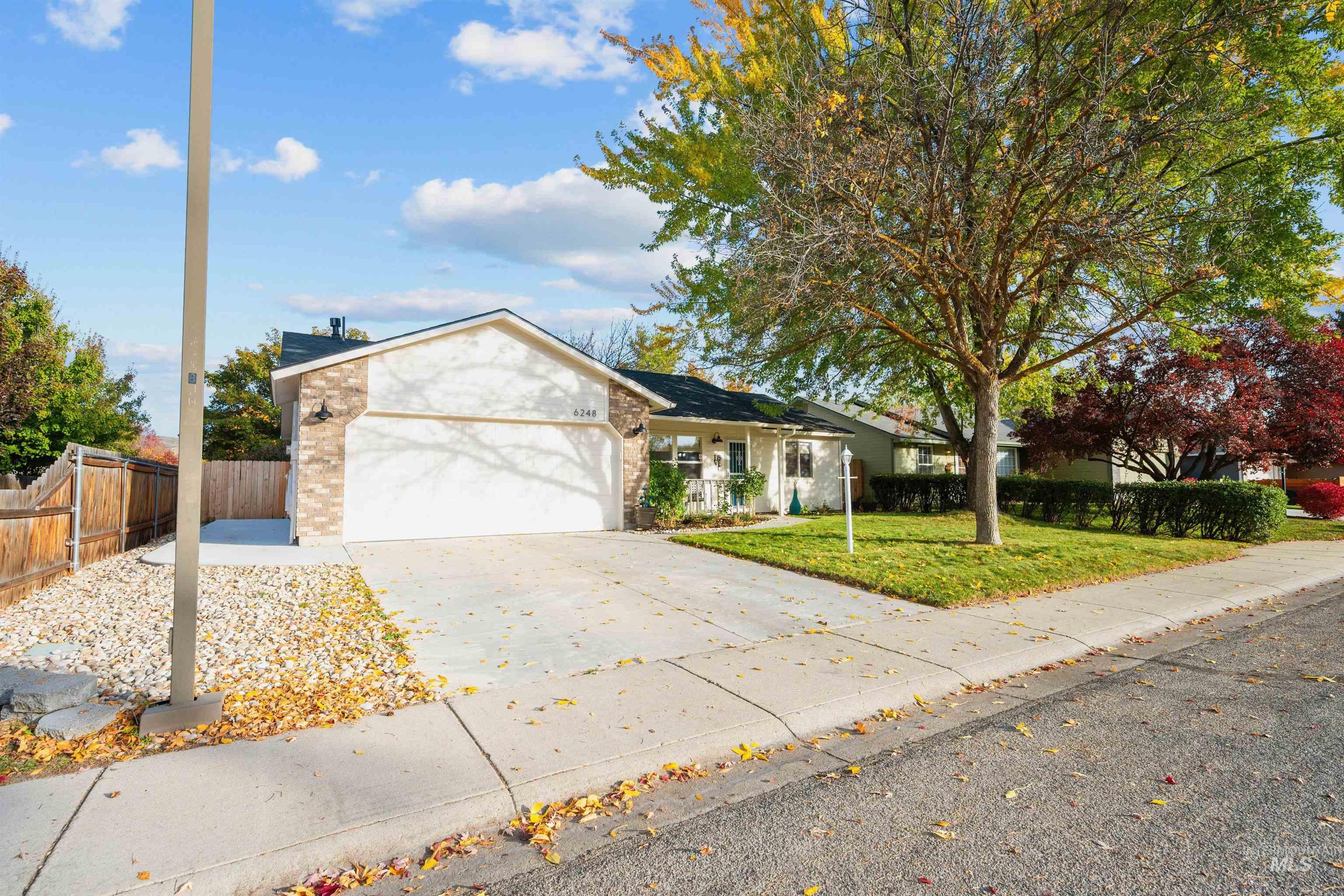 6248 N Prescott Avenue, Boise, Idaho 83714, 3 Bedrooms, 2 Bathrooms, Residential For Sale, Price $449,000, 98966679