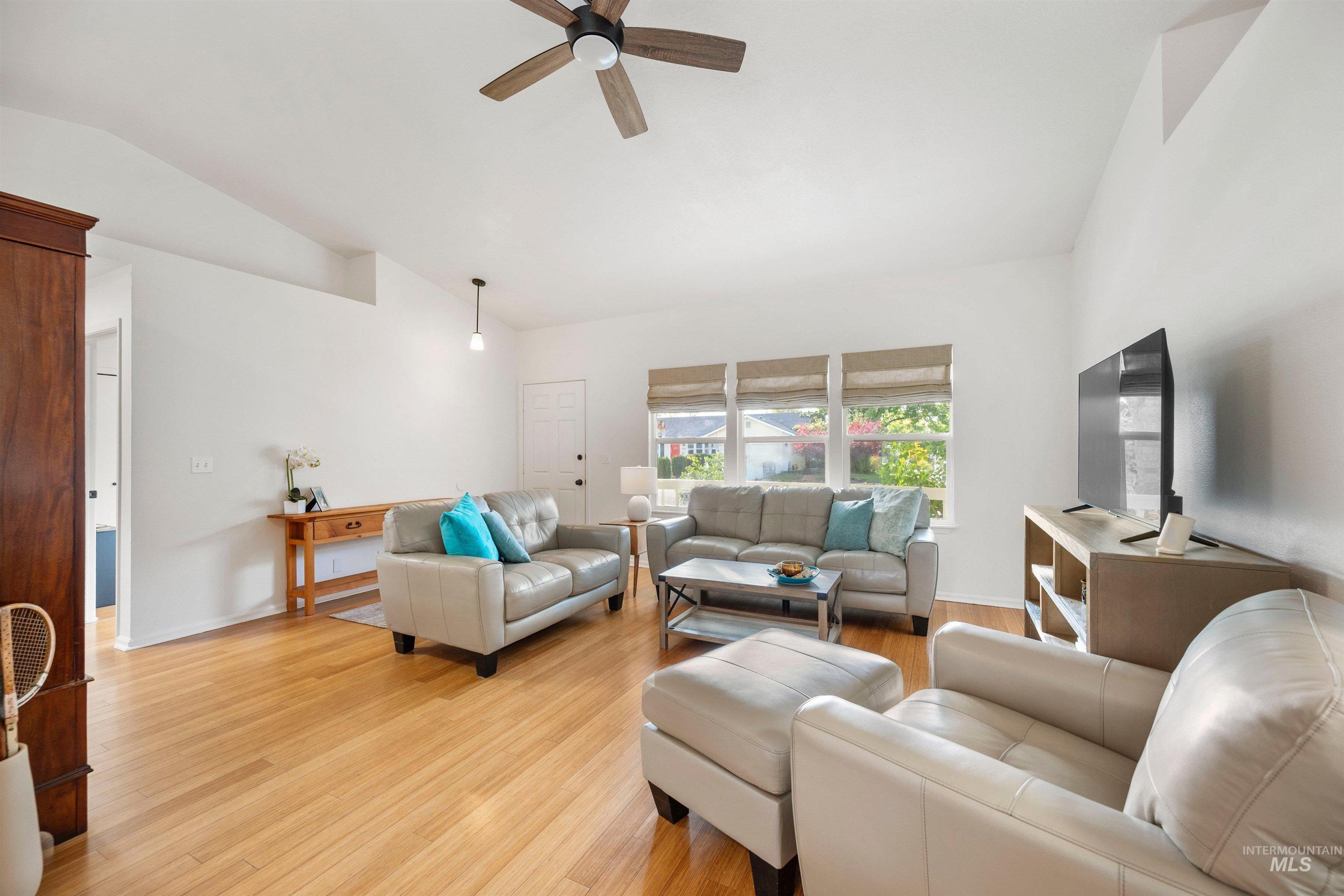 6248 N Prescott Avenue, Boise, Idaho 83714, 3 Bedrooms, 2 Bathrooms, Residential For Sale, Price $449,000, 98966679