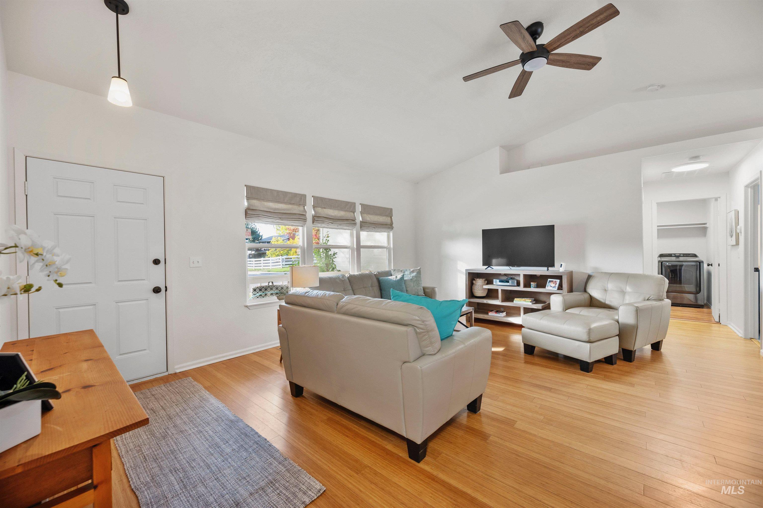 6248 N Prescott Avenue, Boise, Idaho 83714, 3 Bedrooms, 2 Bathrooms, Residential For Sale, Price $449,000, 98966679