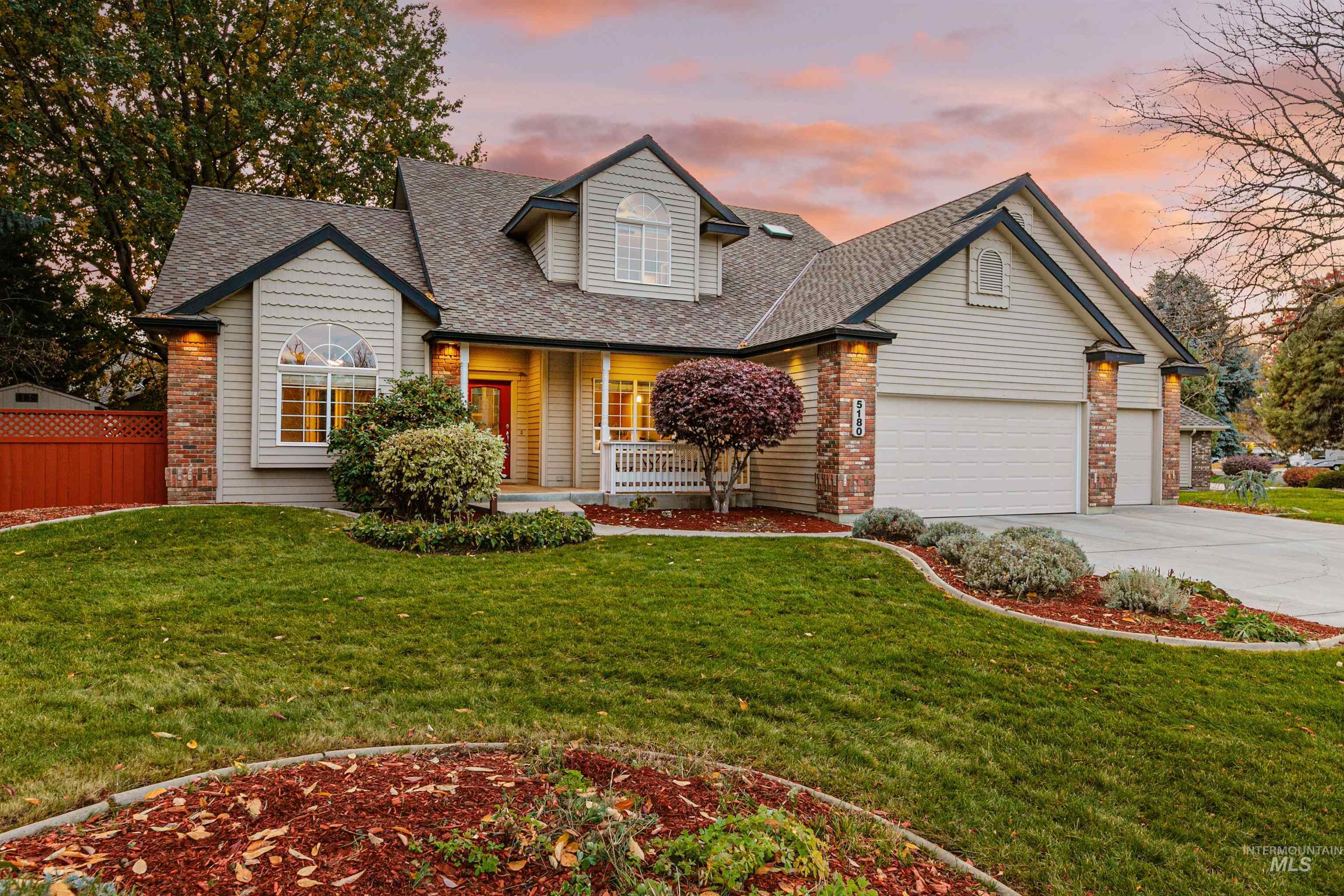 5180 N Riverfront Drive, Garden City, Idaho 83714, 4 Bedrooms, 2.5 Bathrooms, Residential For Sale, Price $675,000, 98966682