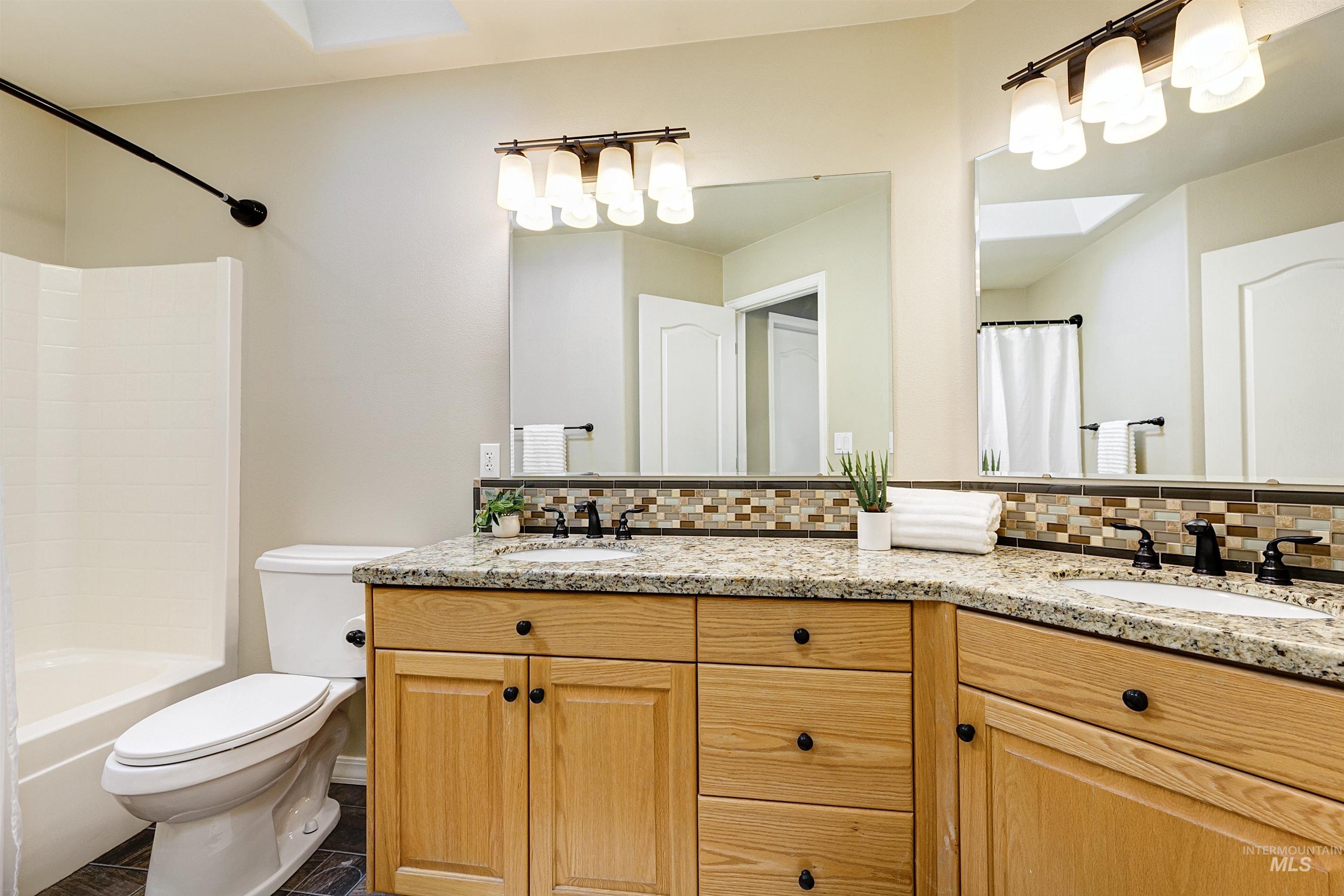 5180 N Riverfront Drive, Garden City, Idaho 83714, 4 Bedrooms, 2.5 Bathrooms, Residential For Sale, Price $675,000, 98966682