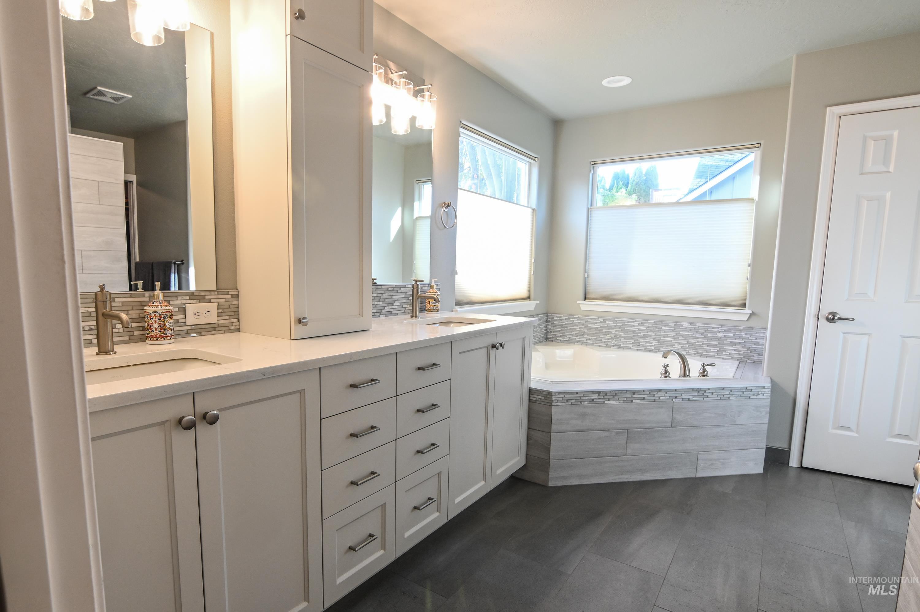 3019 S Goshen Way, Boise, Idaho 83709-8544, 5 Bedrooms, 3 Bathrooms, Residential For Sale, Price $1,099,999, 98966685