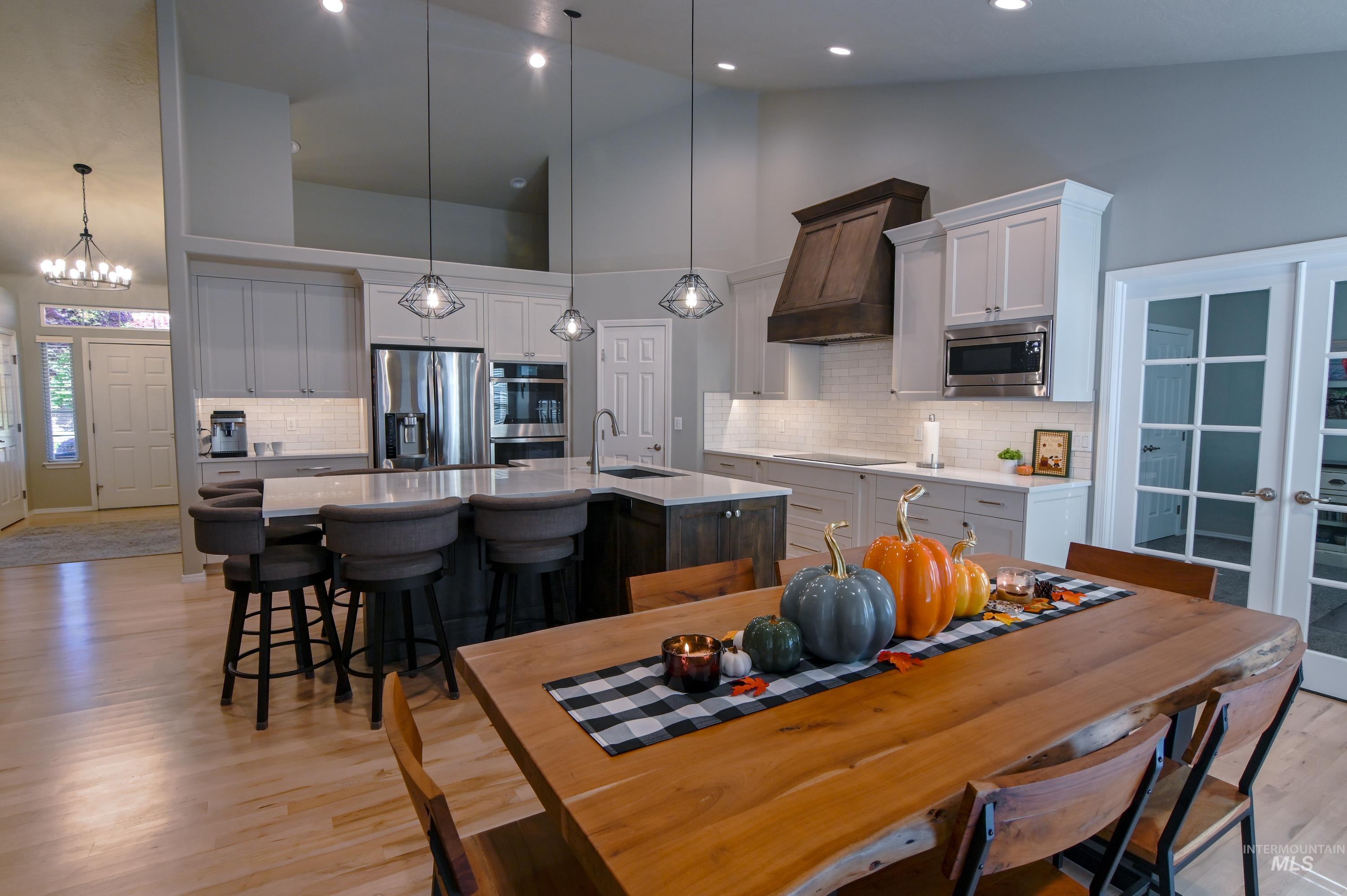 3019 S Goshen Way, Boise, Idaho 83709-8544, 5 Bedrooms, 3 Bathrooms, Residential For Sale, Price $1,099,999, 98966685