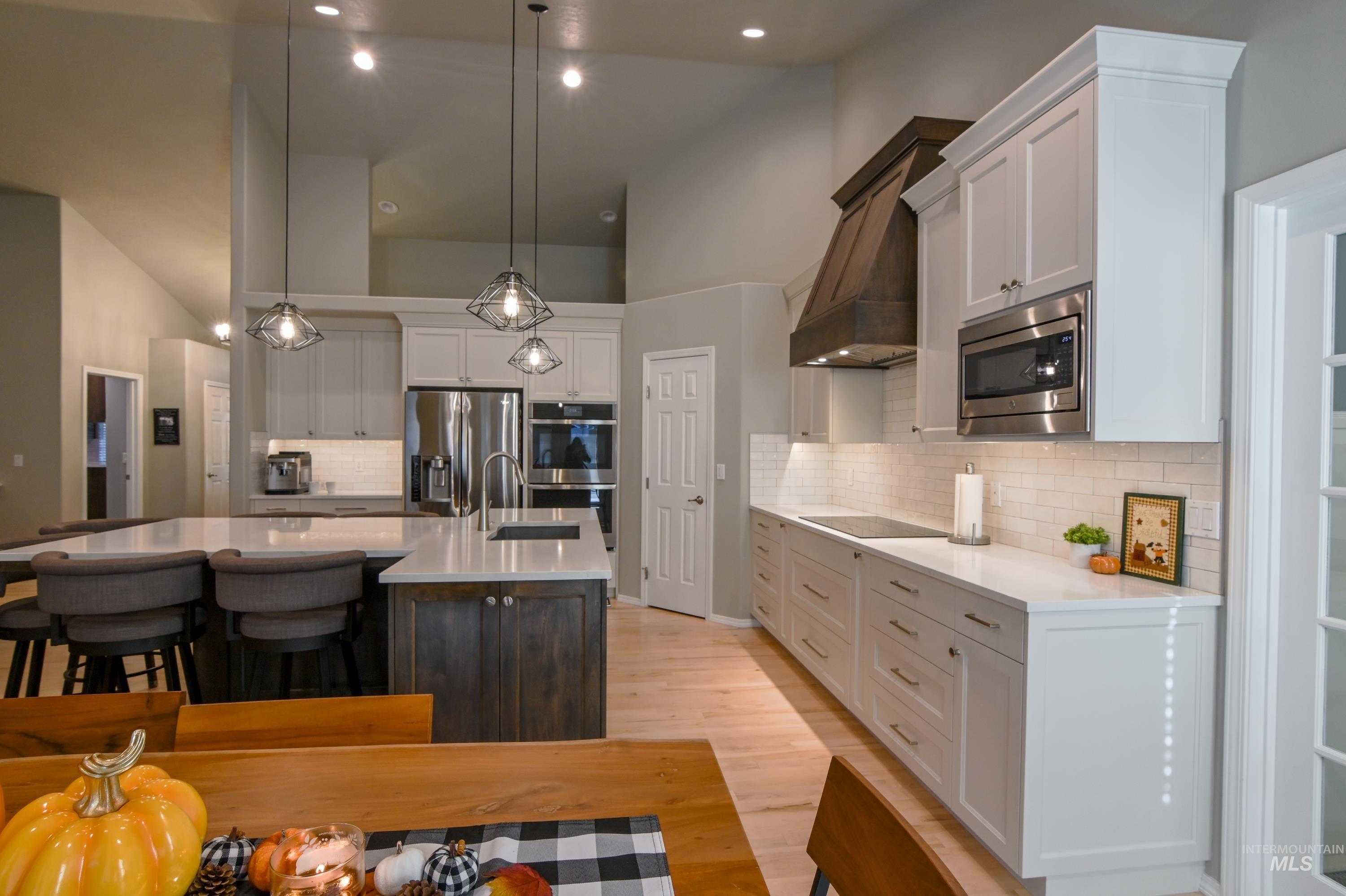 3019 S Goshen Way, Boise, Idaho 83709-8544, 5 Bedrooms, 3 Bathrooms, Residential For Sale, Price $1,099,999, 98966685