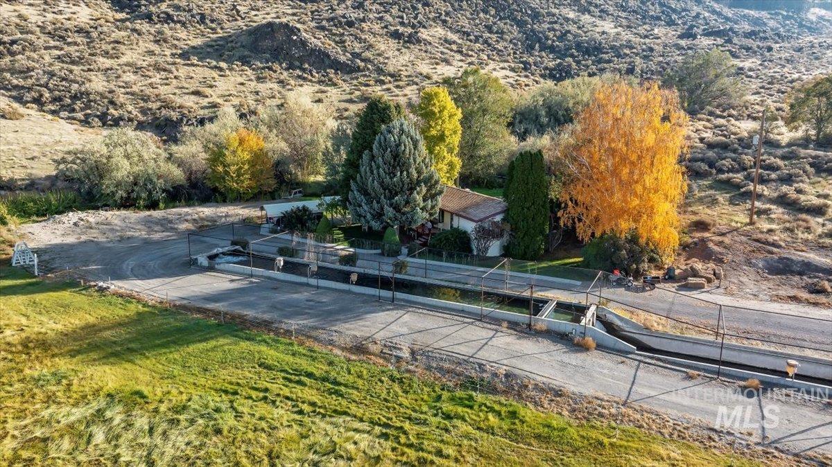 Aerial view of property and surrounding area