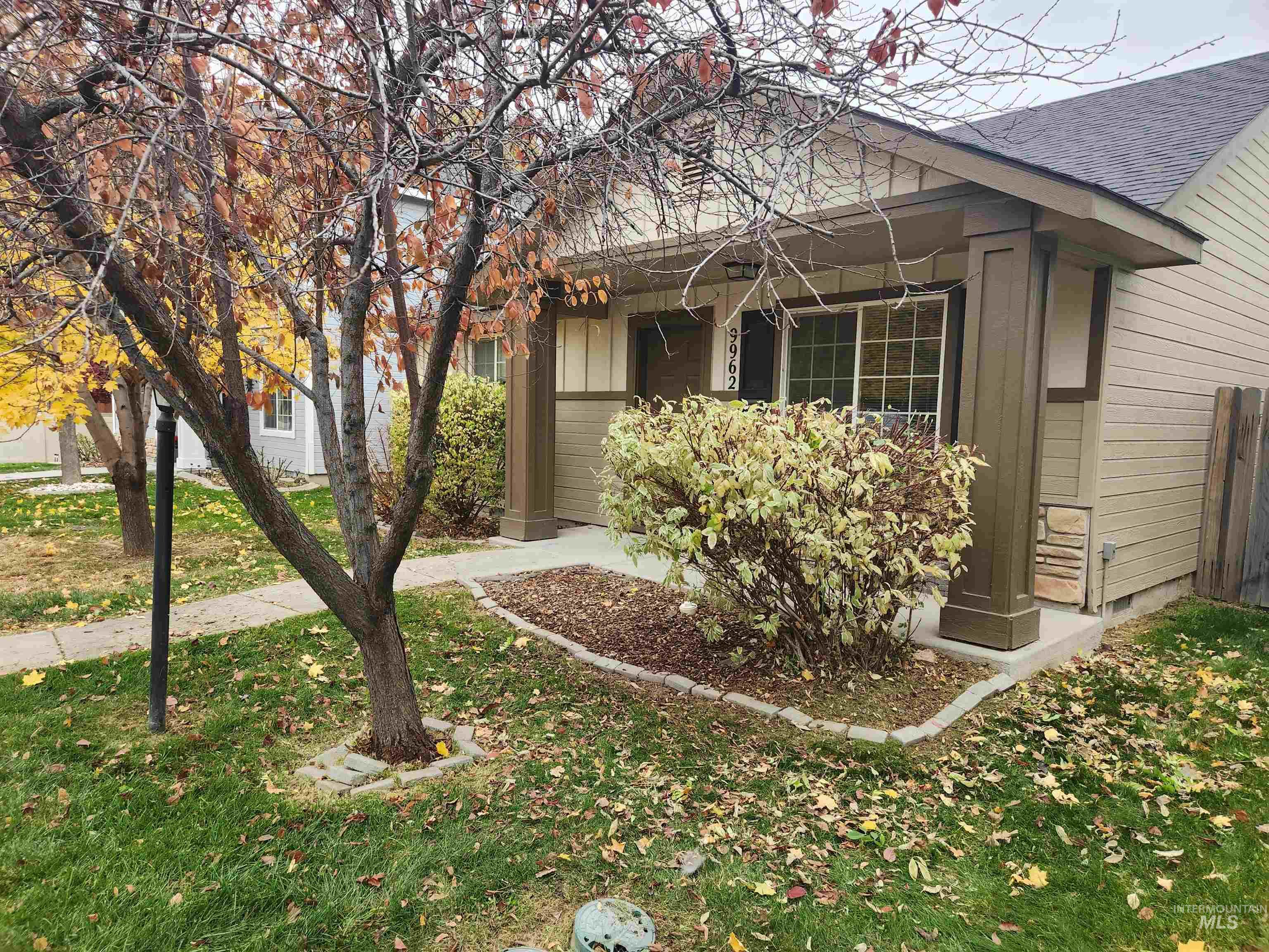 9962 W Rustica, Boise, Idaho 83709, 3 Bedrooms, 2 Bathrooms, Residential For Sale, Price $384,900, 98966691