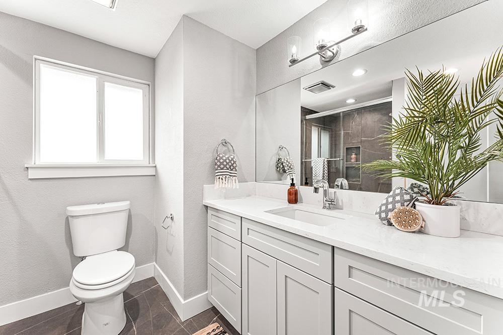 670 S Berwick Dr, Boise, Idaho 83706, 3 Bedrooms, 3 Bathrooms, Residential For Sale, Price $685,000, 98966703