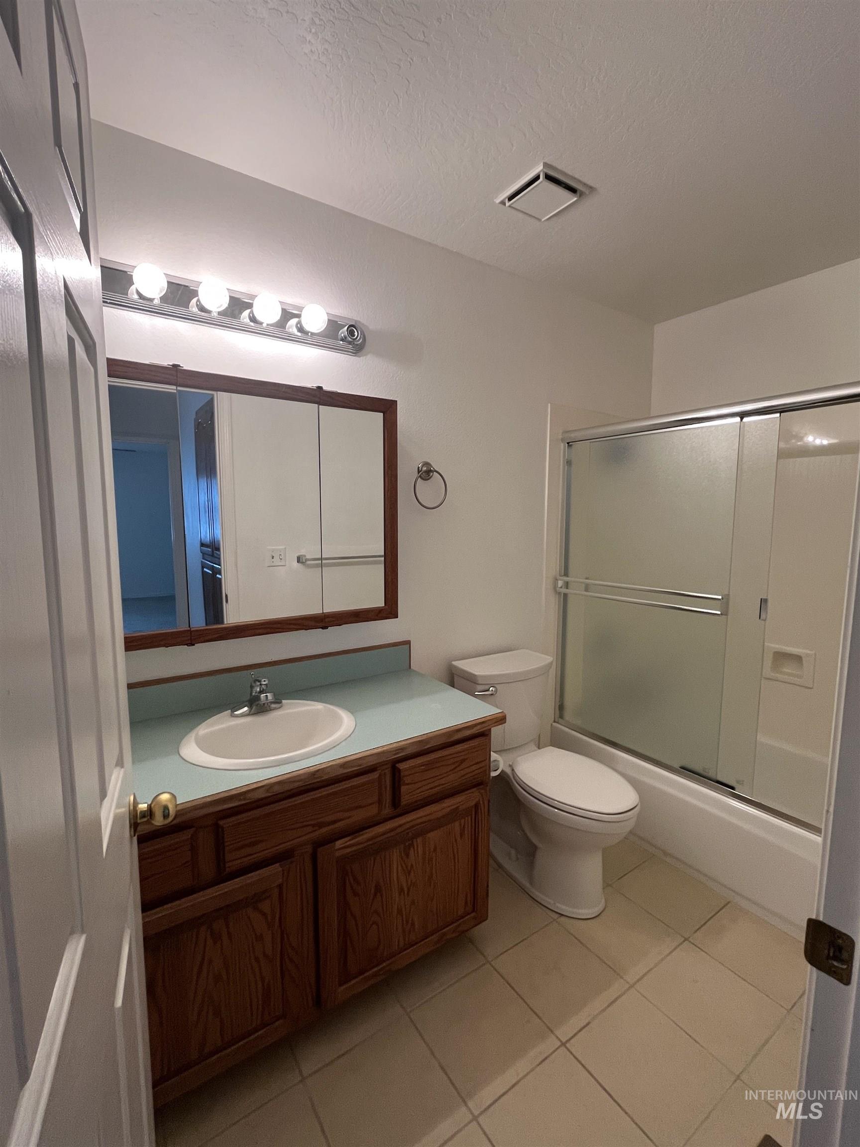 129 Country Lane Loop, Payette, Idaho 83661-9999, 2 Bedrooms, 2 Bathrooms, Residential For Sale, Price $299,900, 98966711