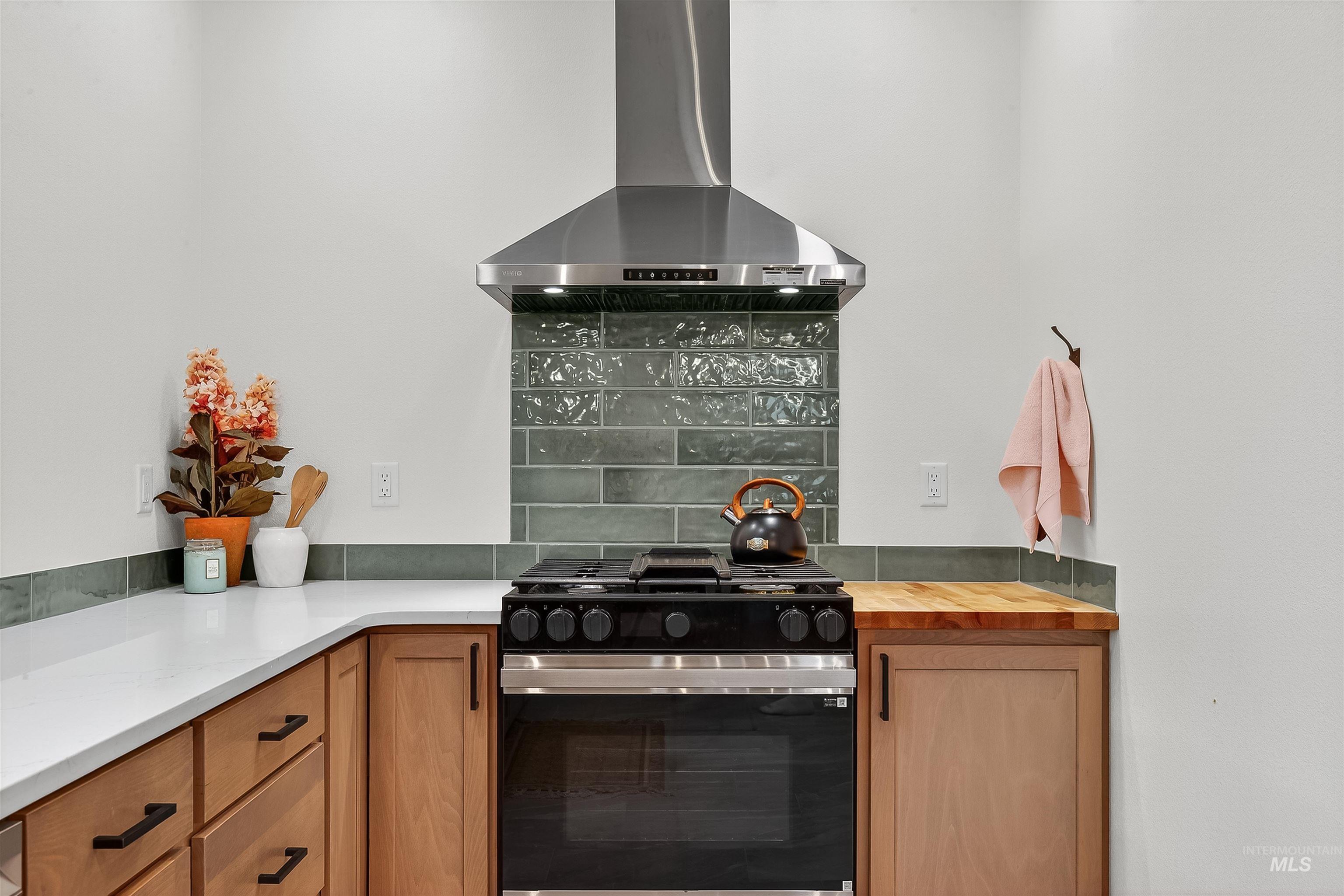 425 27th St, Lewiston, Idaho 83501, 5 Bedrooms, 4 Bathrooms, Residential For Sale, Price $629,000, 98966712