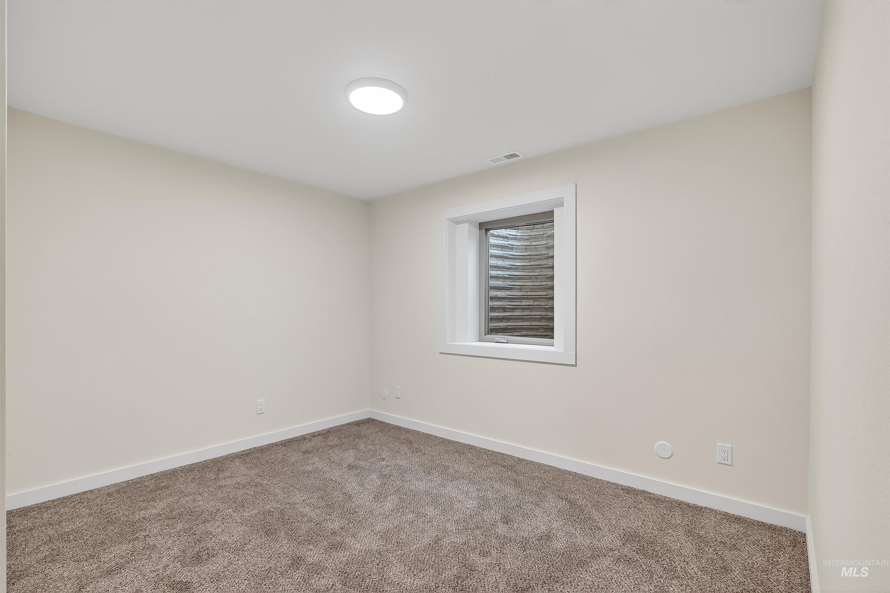 425 27th St, Lewiston, Idaho 83501, 5 Bedrooms, 4 Bathrooms, Residential For Sale, Price $629,000, 98966712