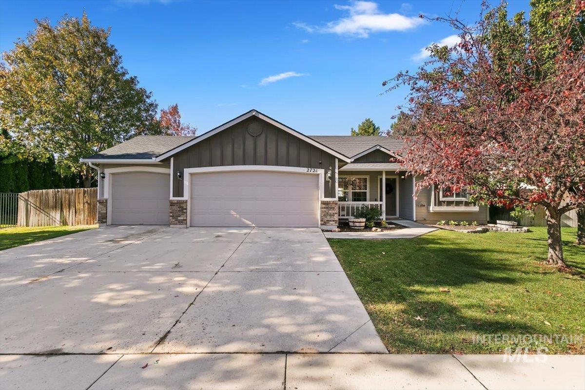 2721 N Kelsan Ave, Kuna, Idaho 83634, 4 Bedrooms, 2 Bathrooms, Residential For Sale, Price $435,000, 98966713