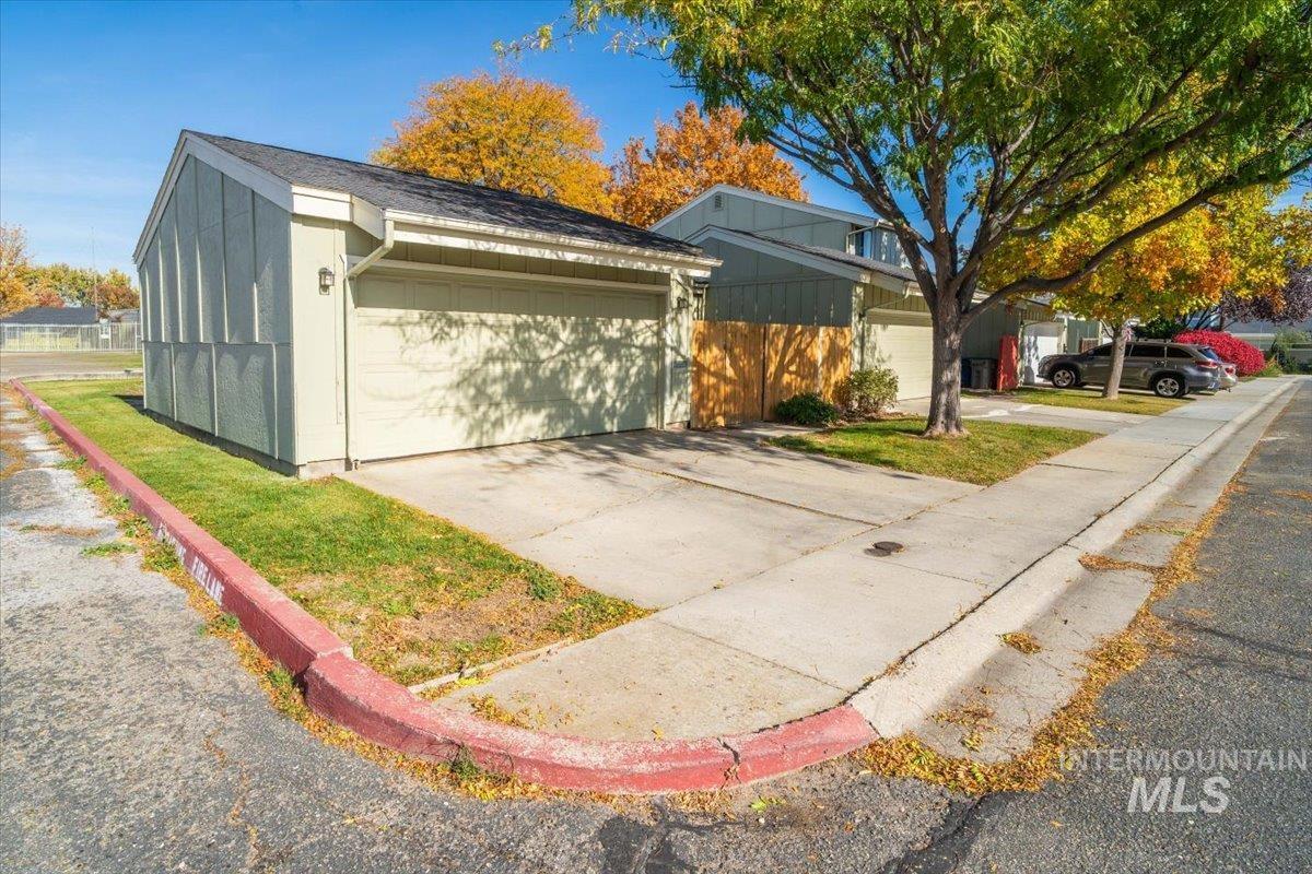 2473 N Westminster Ln, Boise, Idaho 83704, 4 Bedrooms, 2 Bathrooms, Residential For Sale, Price $314,900, 98966714