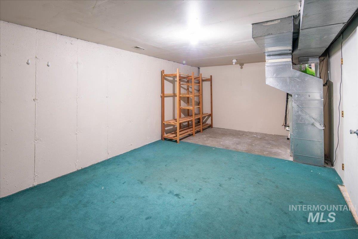 2473 N Westminster Ln, Boise, Idaho 83704, 4 Bedrooms, 2 Bathrooms, Residential For Sale, Price $314,900, 98966714