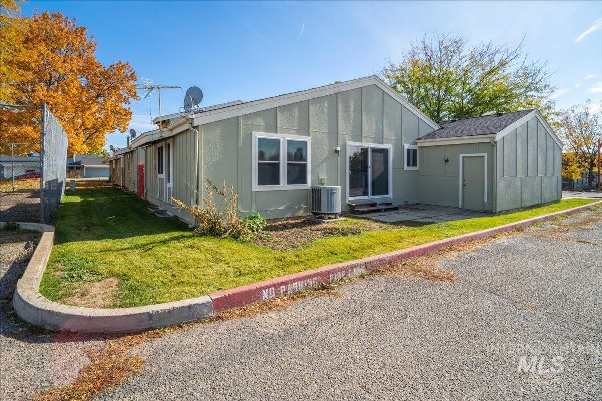 2473 N Westminster Ln, Boise, Idaho 83704, 4 Bedrooms, 2 Bathrooms, Residential For Sale, Price $314,900, 98966714