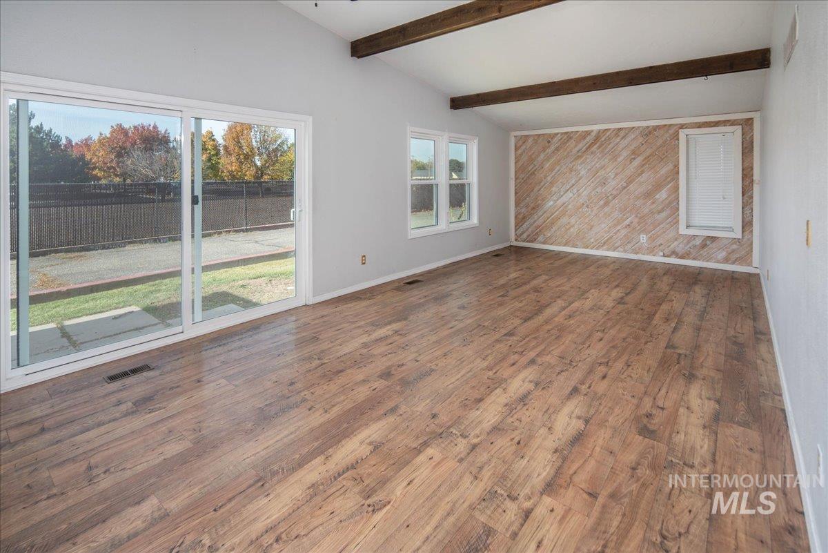 2473 N Westminster Ln, Boise, Idaho 83704, 4 Bedrooms, 2 Bathrooms, Residential For Sale, Price $314,900, 98966714