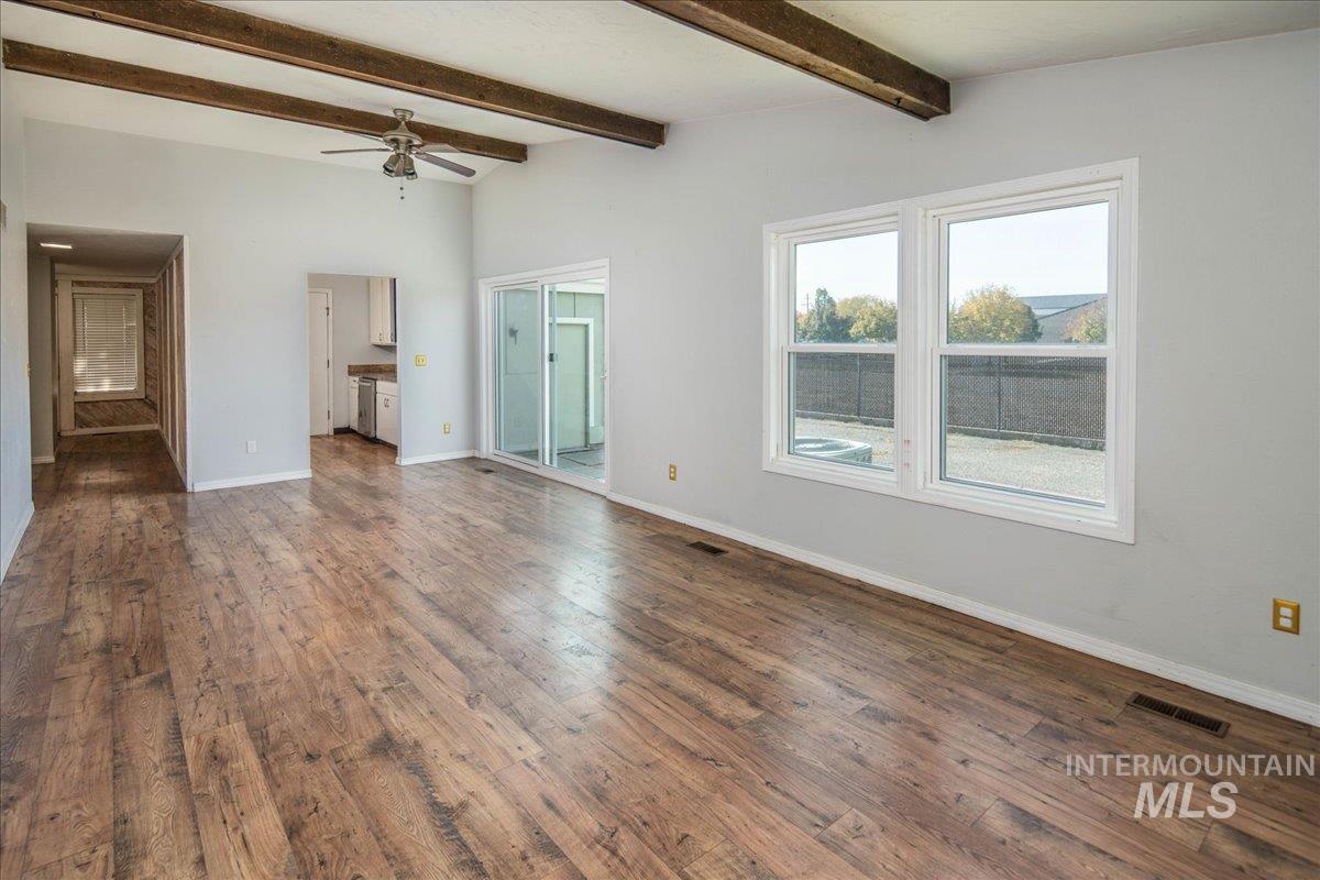 2473 N Westminster Ln, Boise, Idaho 83704, 4 Bedrooms, 2 Bathrooms, Residential For Sale, Price $314,900, 98966714